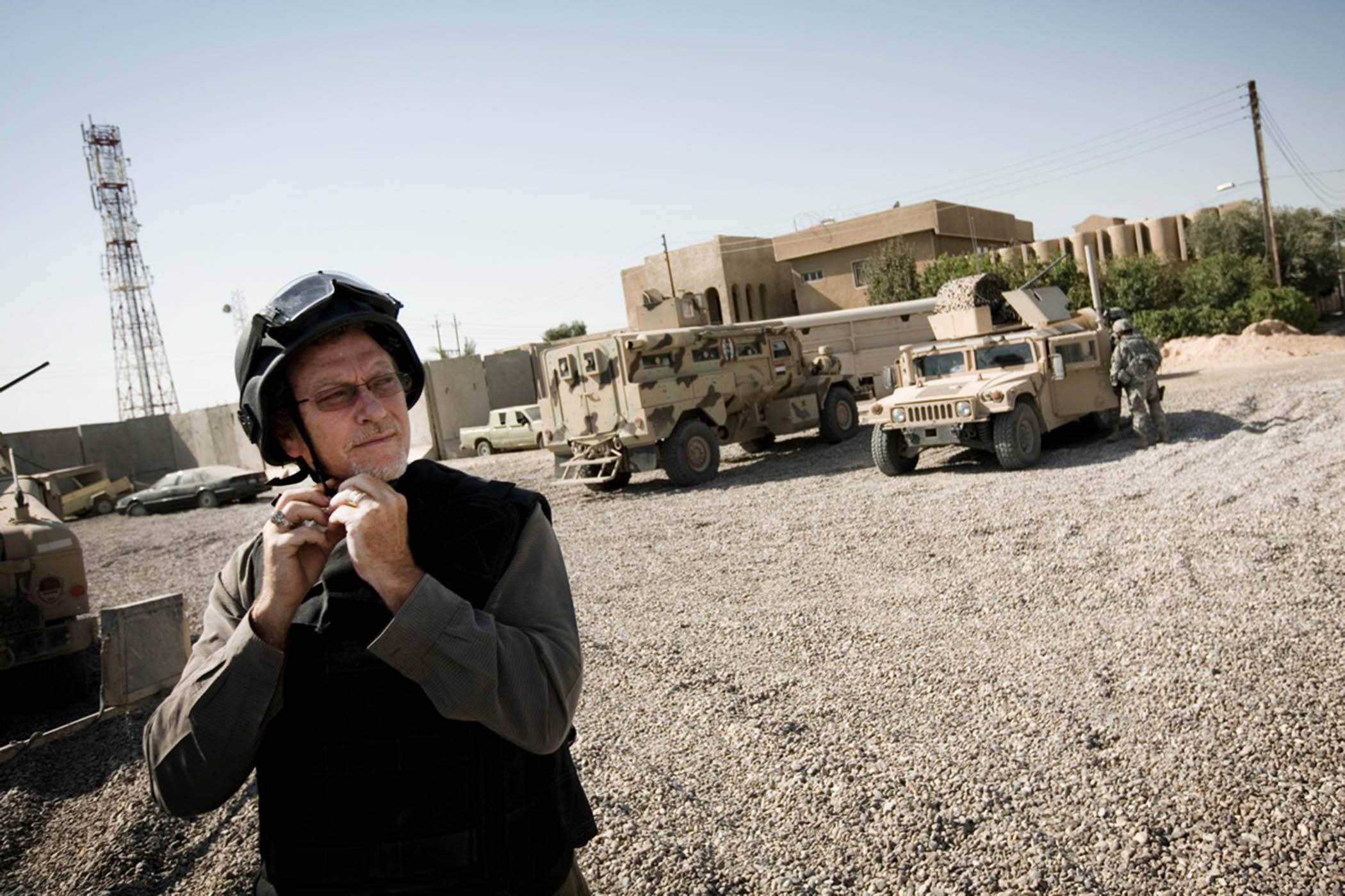 Jon Lee Anderson in Baghdad in 2007