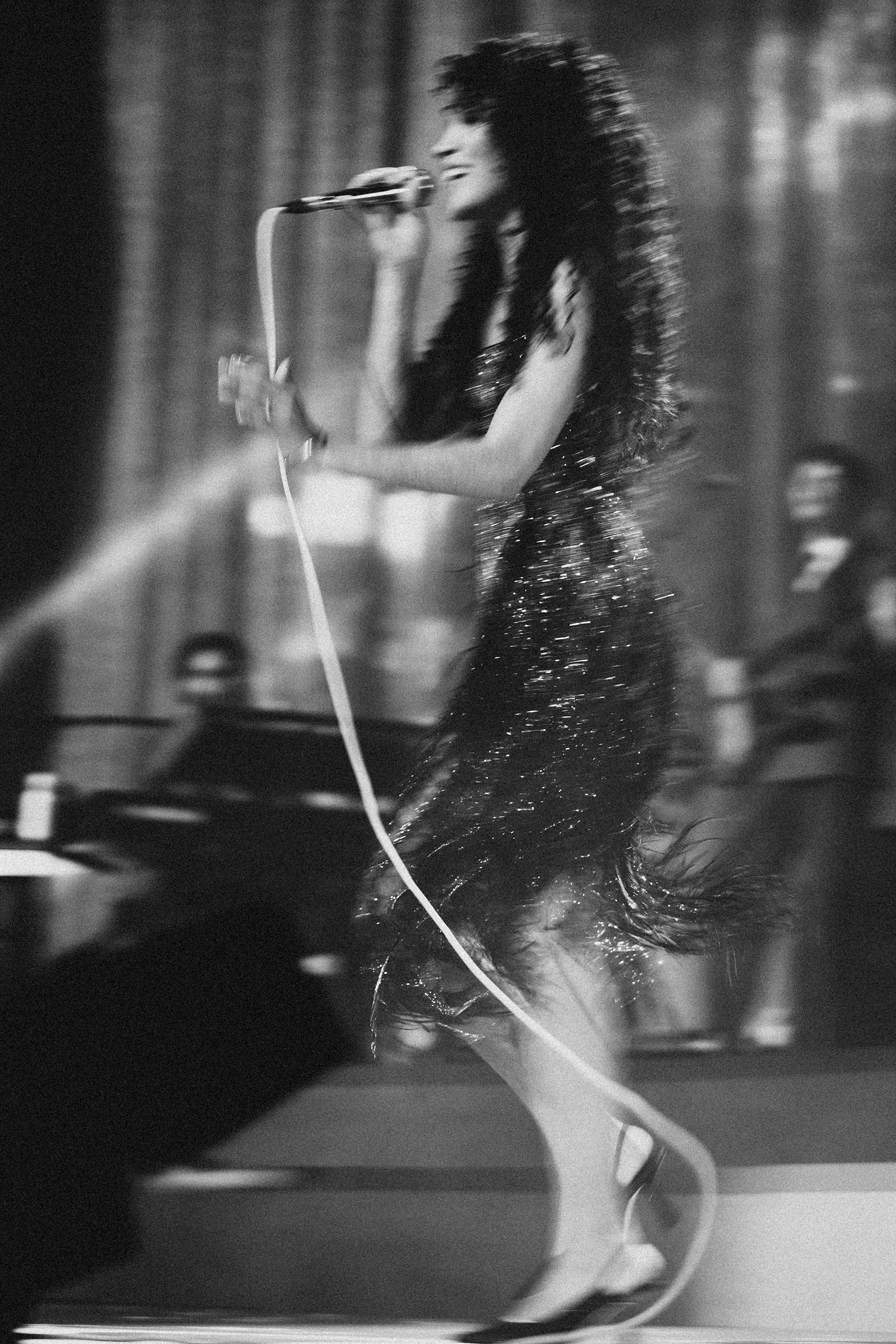 Olivia Dean performs in Glasgow on her The Art of Loving tour