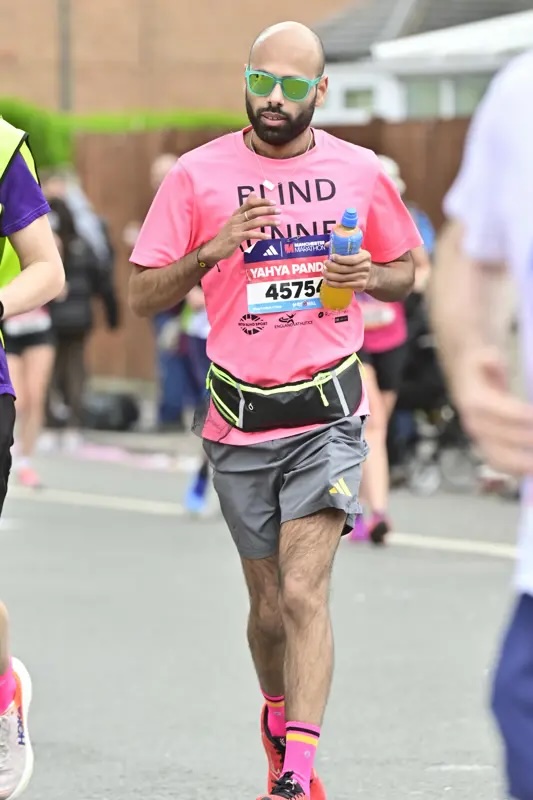 Yahya Pandor, the first blind person to run the distance untethered