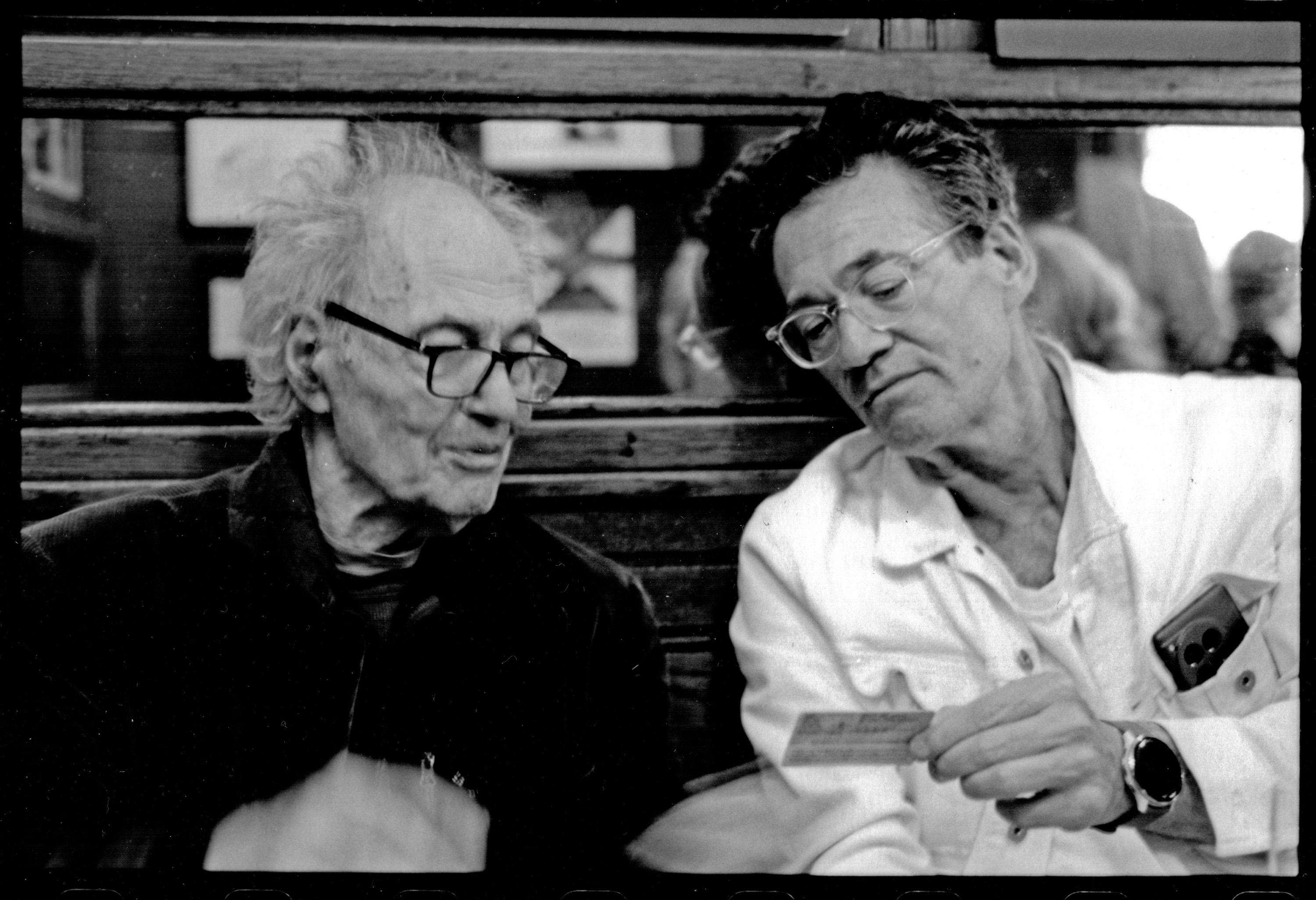 Jake Auerbach with his father, 2024. © The Estate of Frank Auerbach. Courtesy Jake Auerbach. Photograph by Nicola Bensley