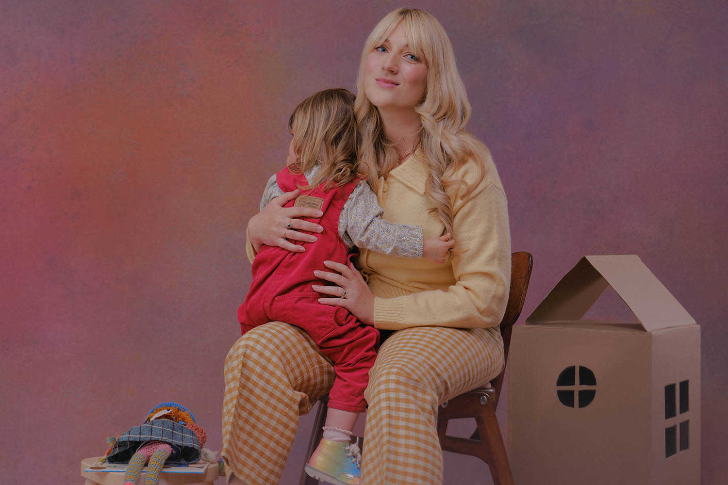 What should a mother wear? Shirley Hughes, my style icon