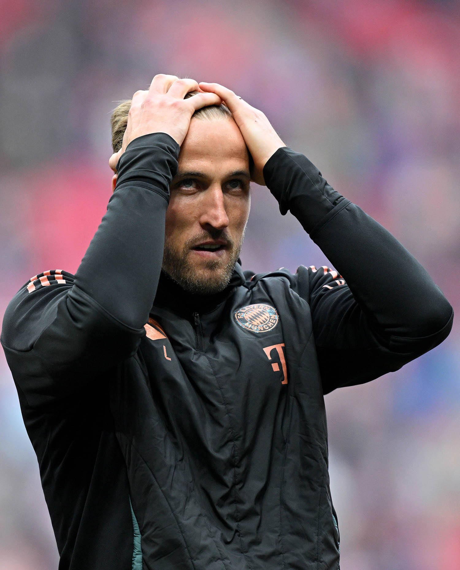 Harry Kane can barely believe it as he’s made to wait again for a trophy