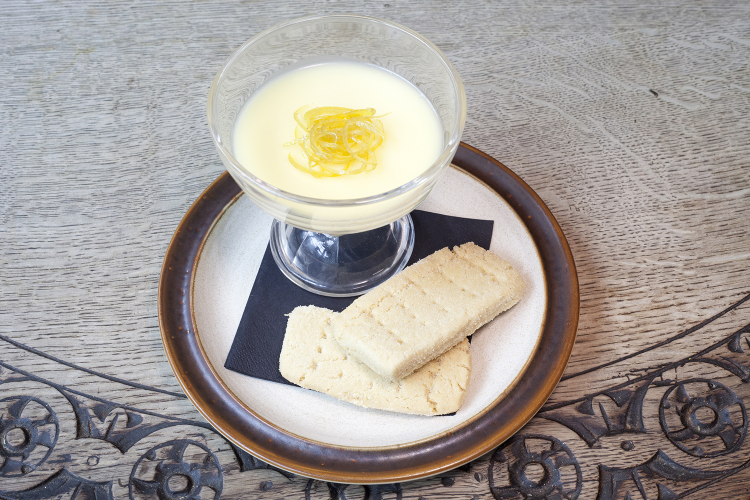 ‘Small and zesty’: lemon posset