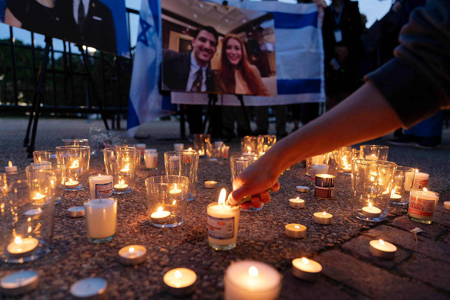The ﻿young assassins who think murder is protest