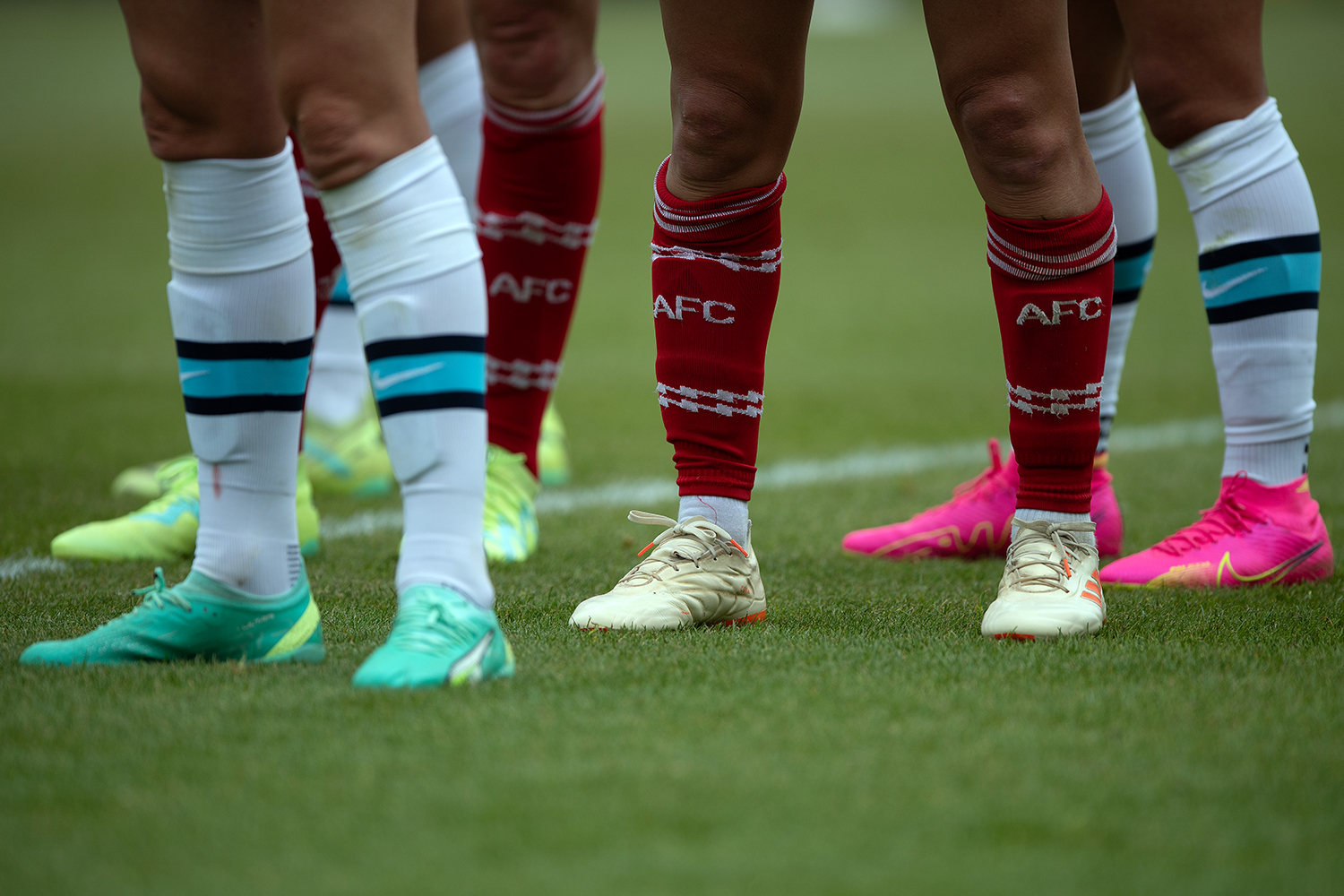 WSL players paying up to £4,000-a-year on boots and kit