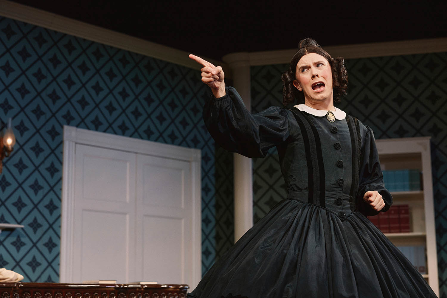 Cole Escola as the unhinged Mary Todd Lincoln in the farce Oh Mary!