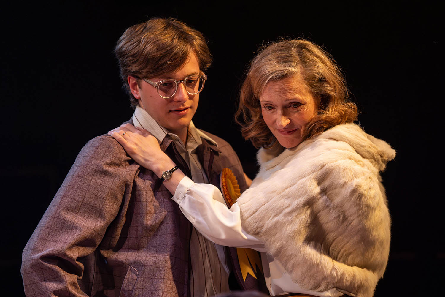 Theatre reviews: In Praise of Love and Elephant