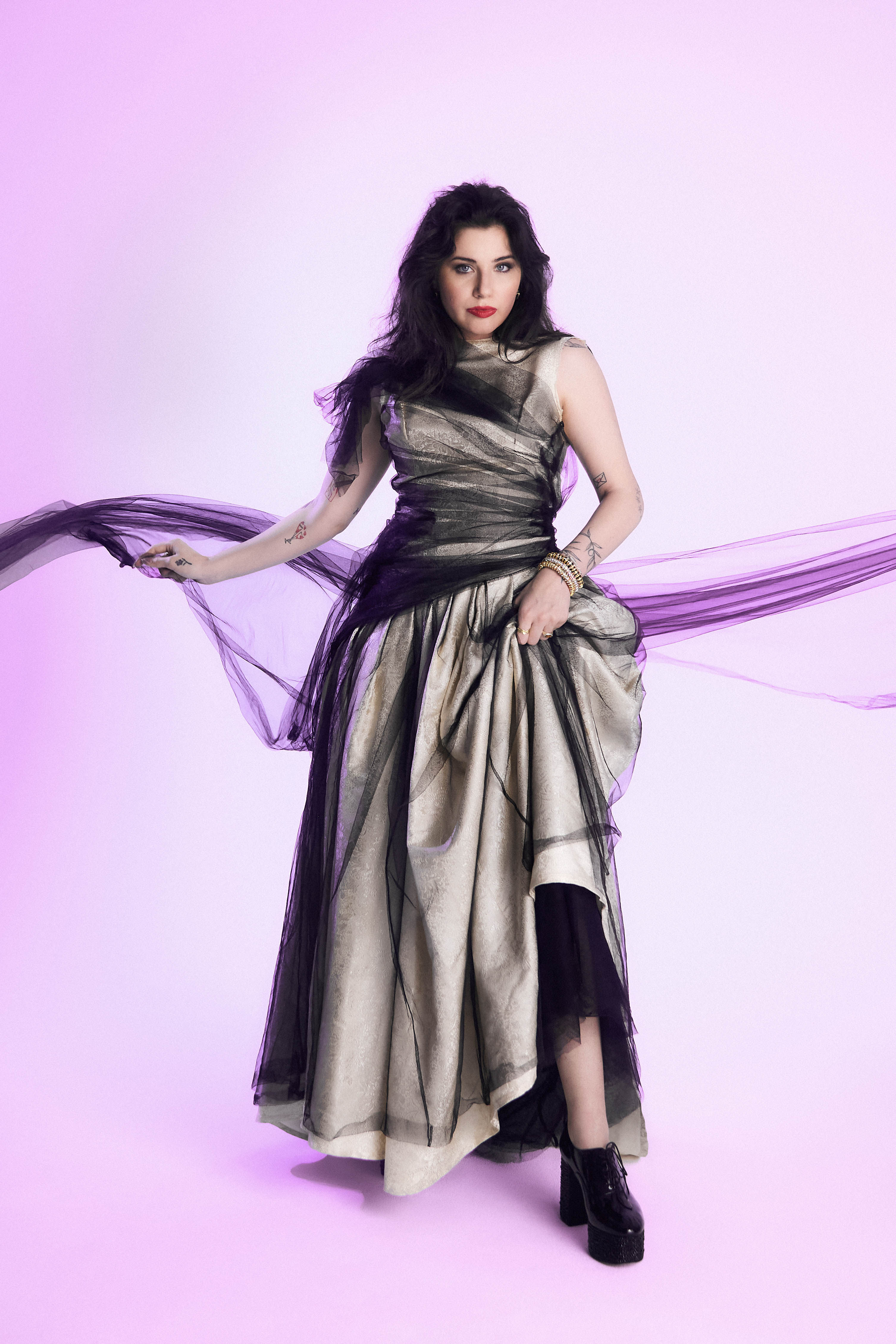 ‘In a romantasy, it’s like: first date, oh my God that’s my sworn enemy from a different kingdom and I’m riding a dragon’: Lauren Roberts