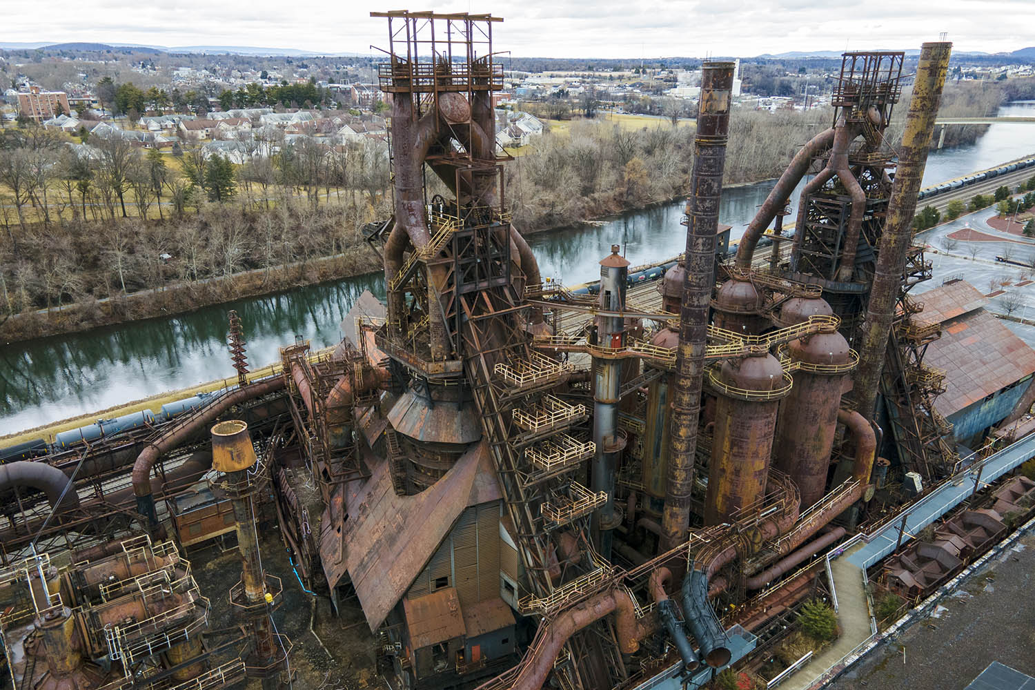 I live where the Rust Belt meets Appalachia and fear yet more devastation