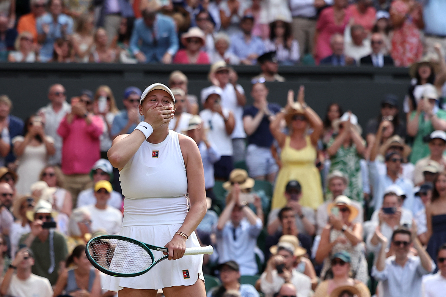 Day 11: Amanda Anisimova rediscovers her magic to set up maiden Slam final