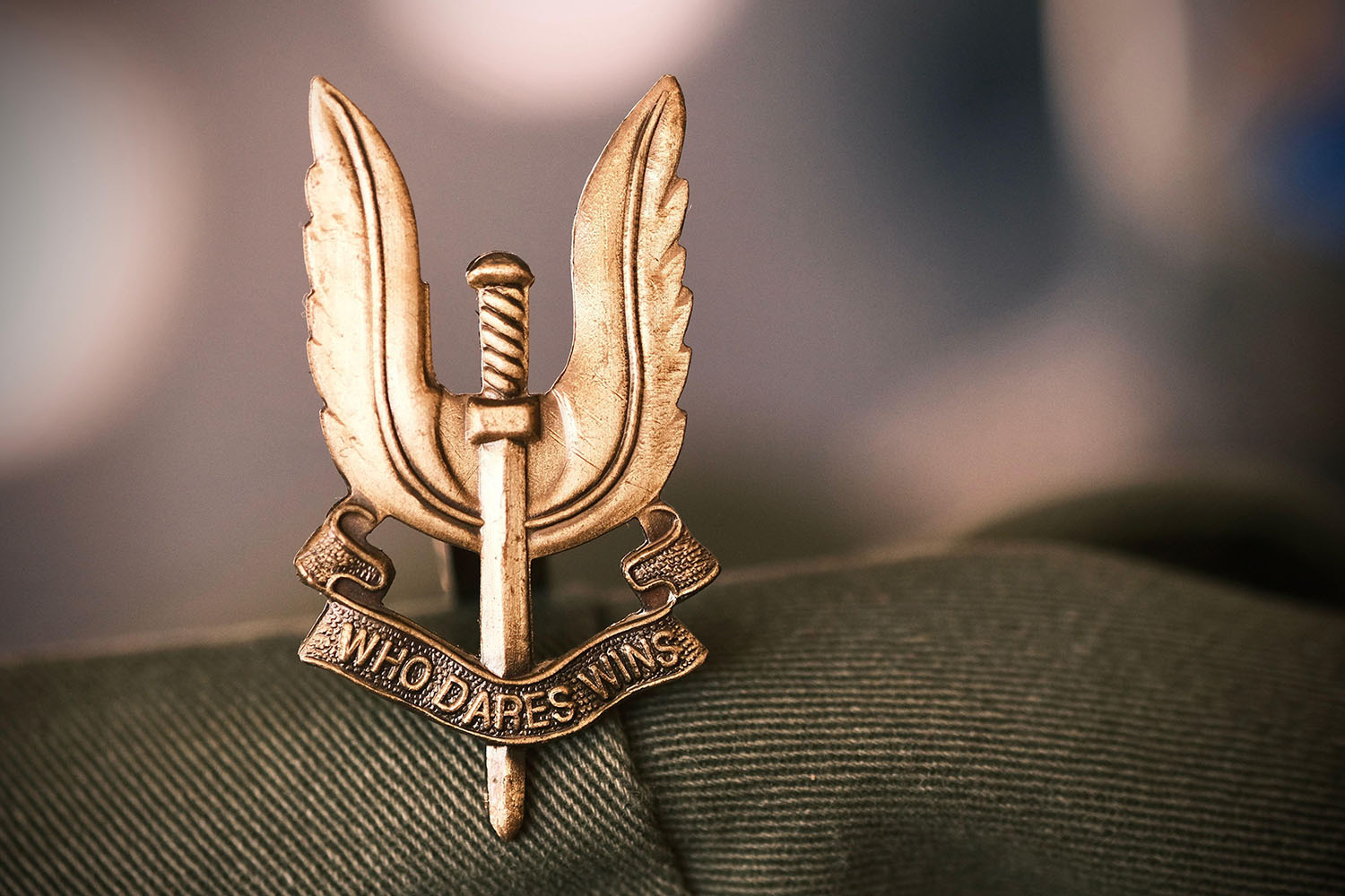 Deny, delete and delay: the secrecy operation inside special forces