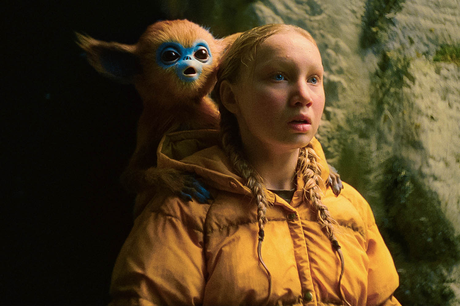 Helena Zengel in The Legend of Ochi