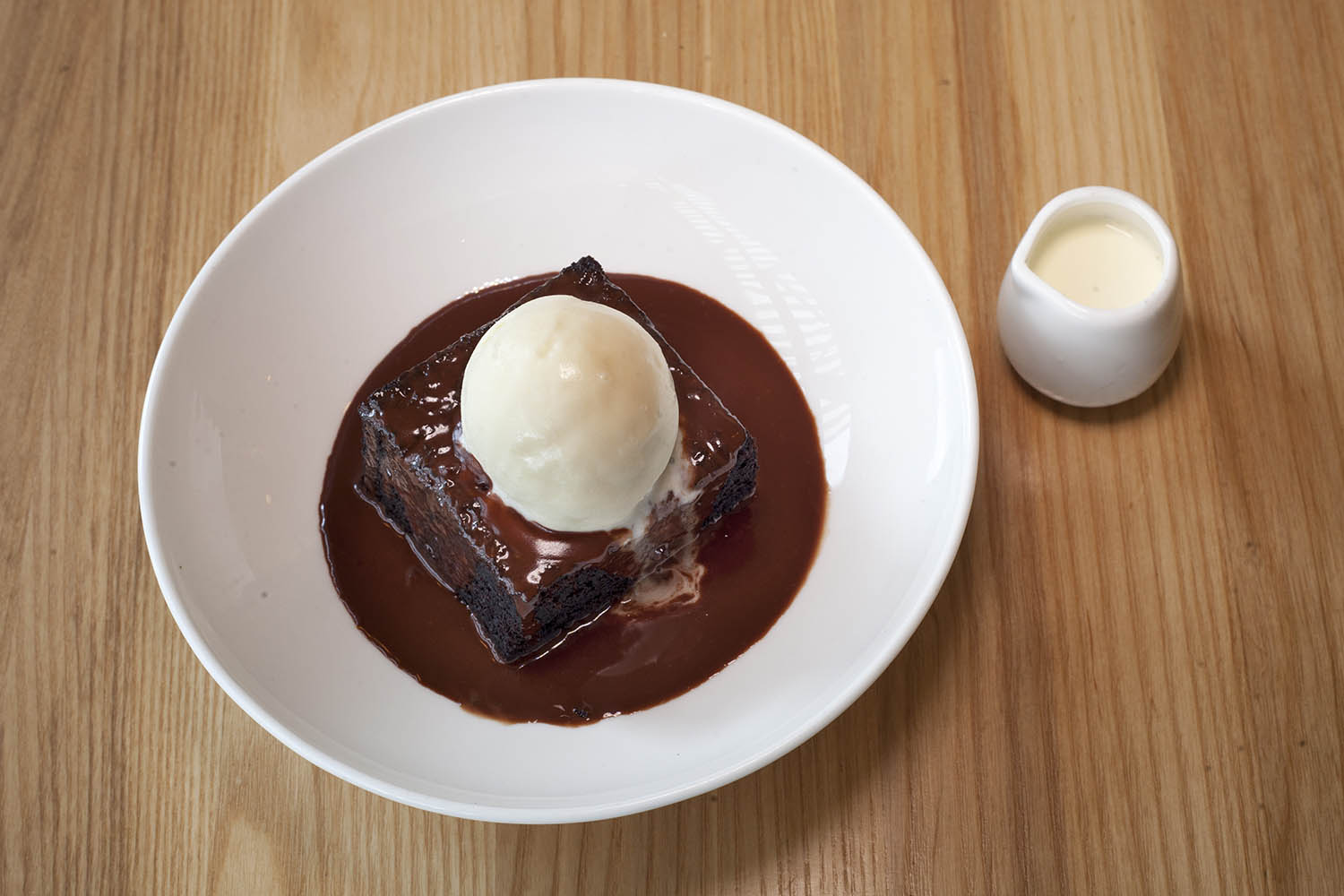 ‘Let a rushing wave of pleasure shudder through your body’: Ravi's chocolate cake