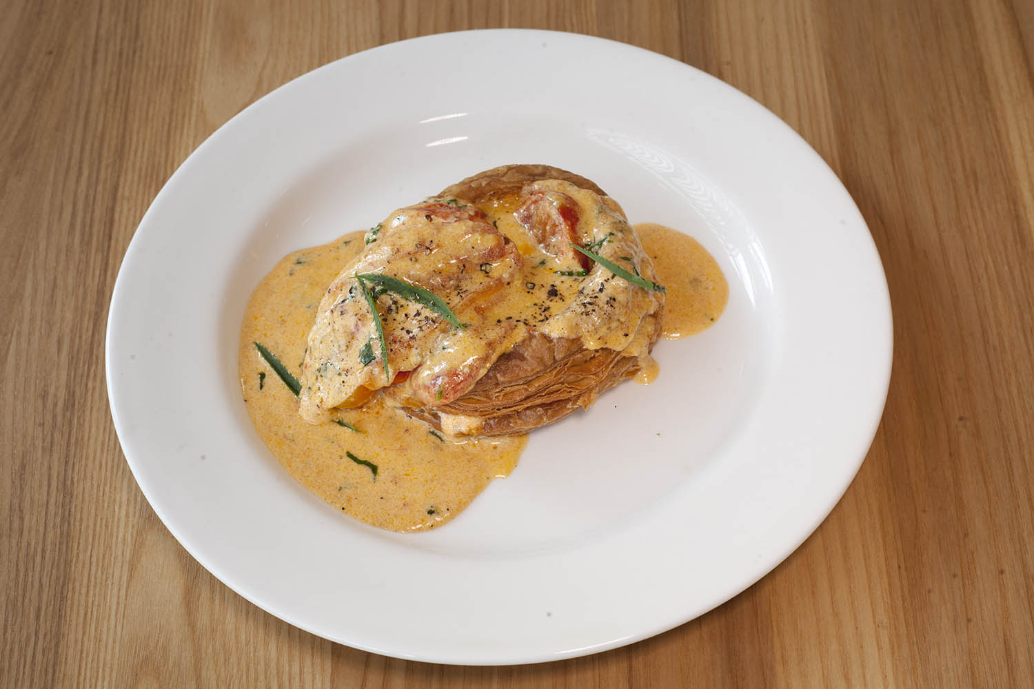 ‘Voluminous’: roast tomato a la creme vol au vent