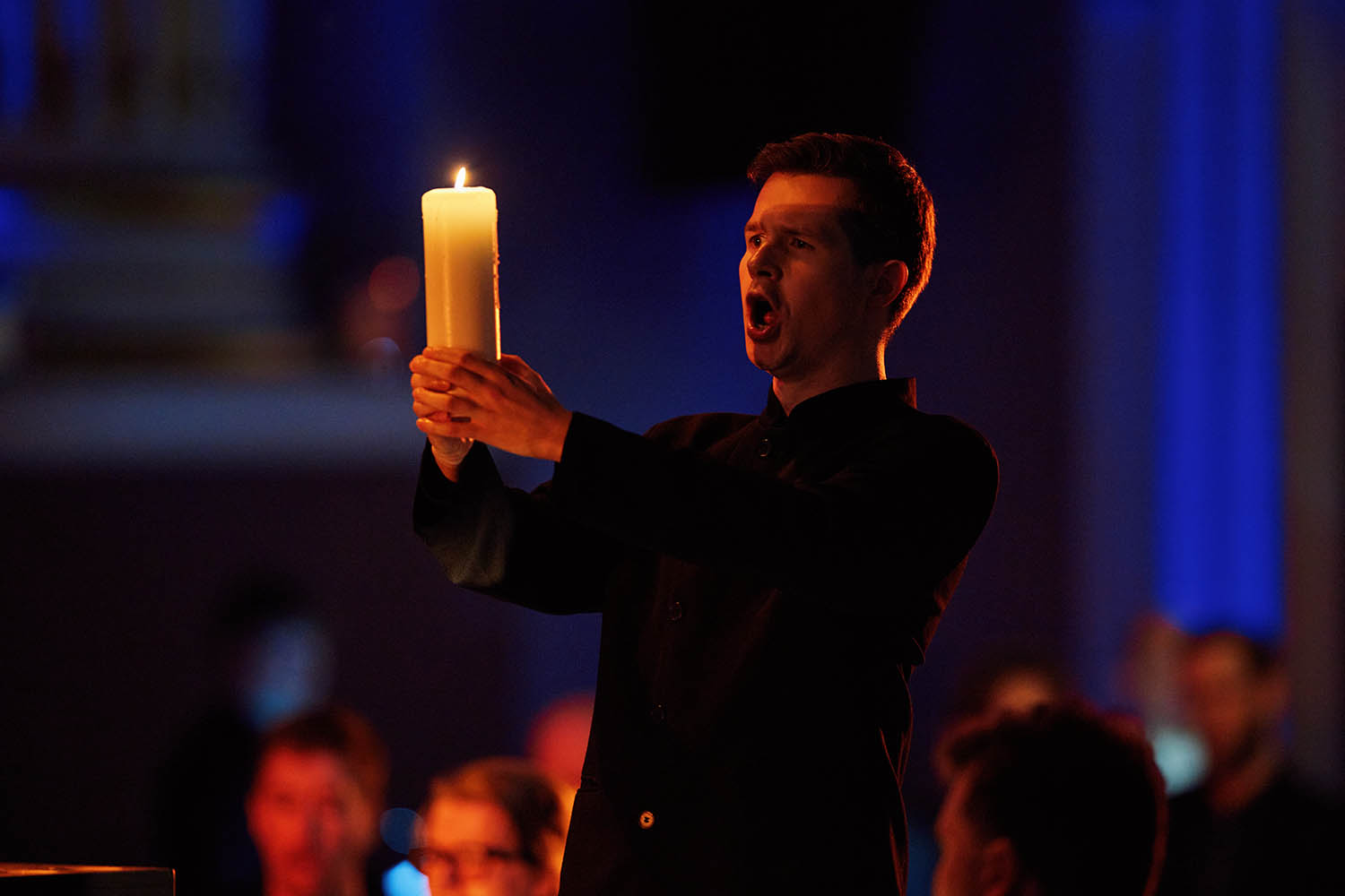 ‘Each succeeding cycle was signposted by the ceremonial lighting of a candle to ward off “chaos”’: The Veil of the Temple in Edinburgh