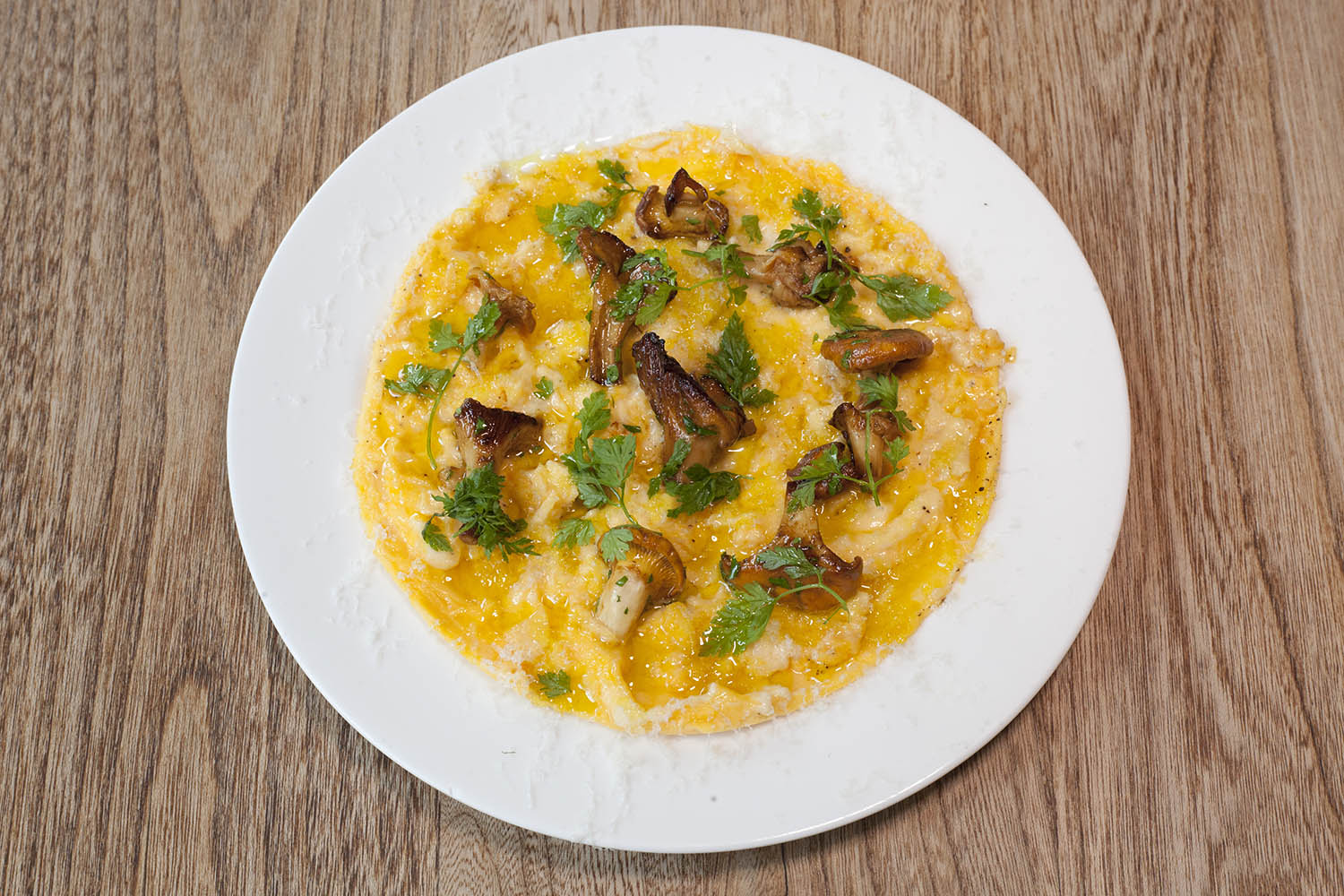 'Delicate as seafoam’: summer girolles and Spenwood omelette