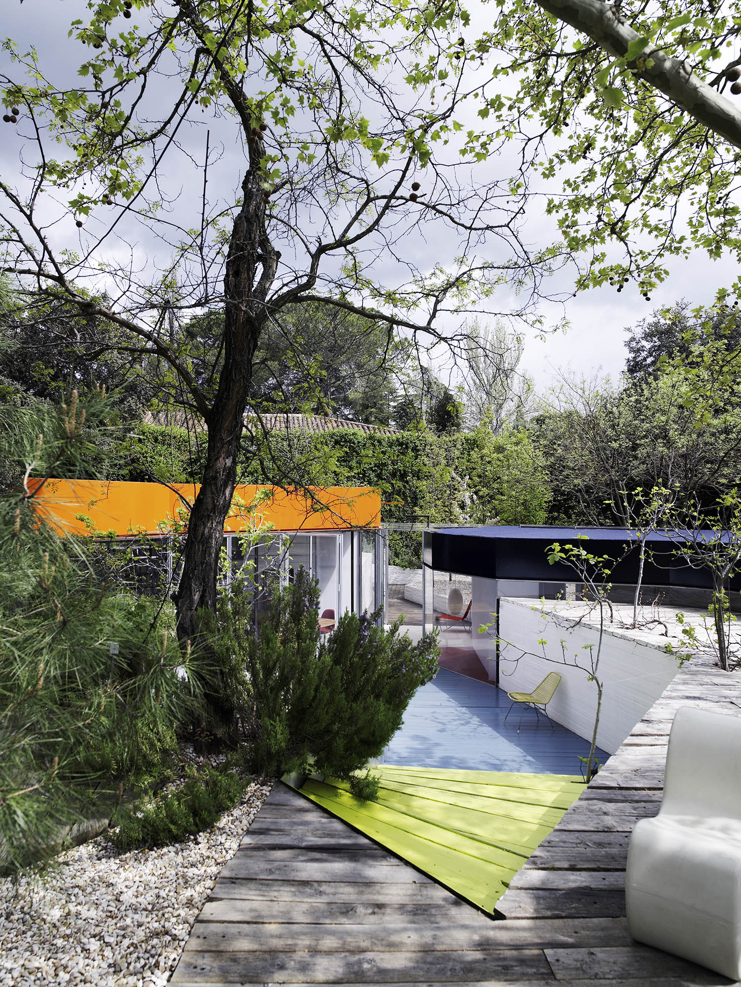 It takes two: the two pavilions for daytime (orange roof) and night-time use