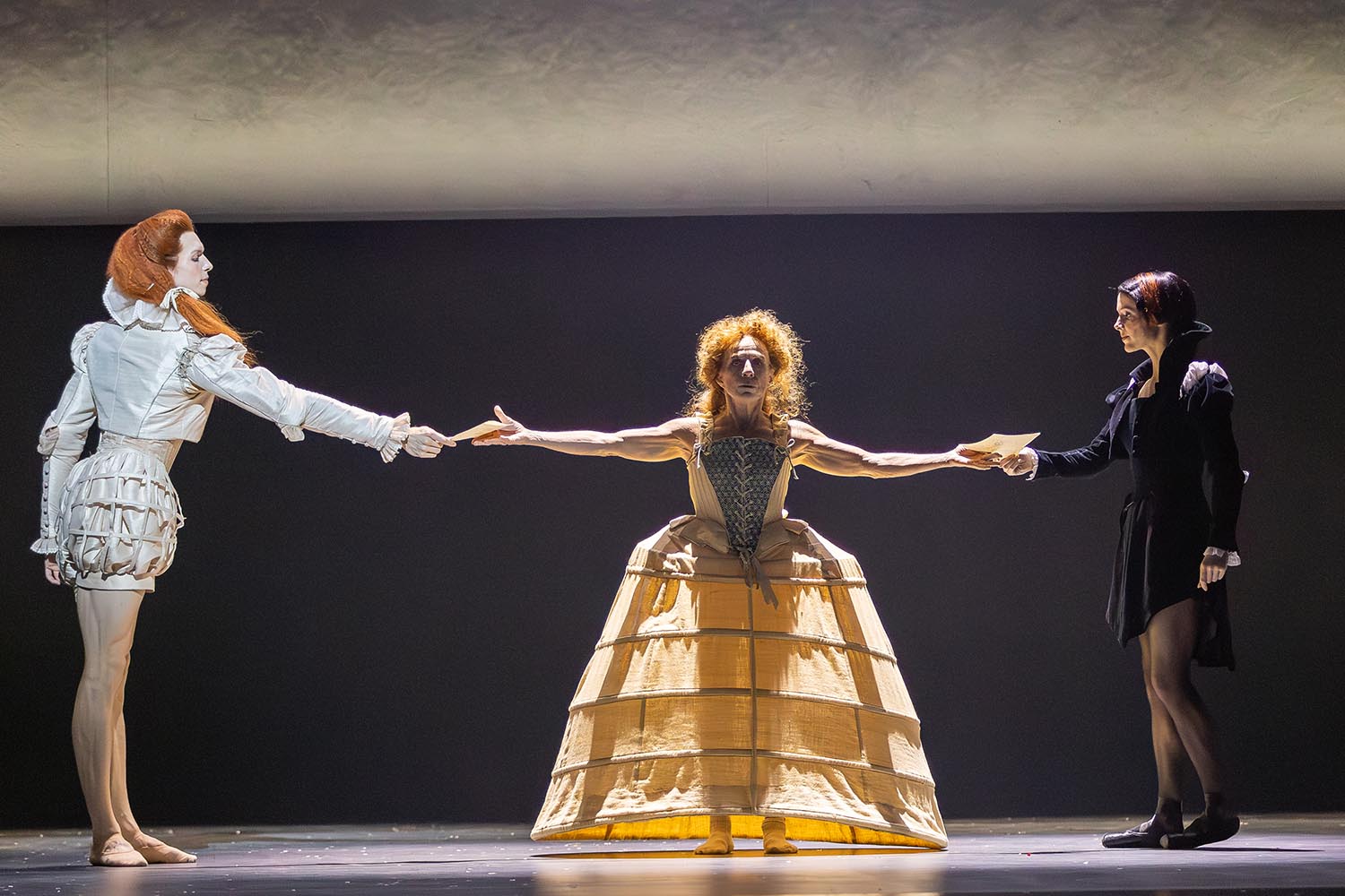Littlefield, Charlotta Öfverholm and Roseanna Leney in Mary, Queen of Scots