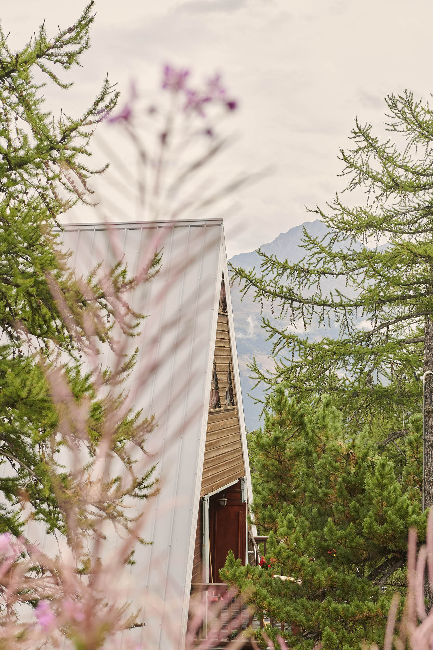 Pitch fever: the sharply inclined roof means that snow doesn’t gather and add weight to the wooden house