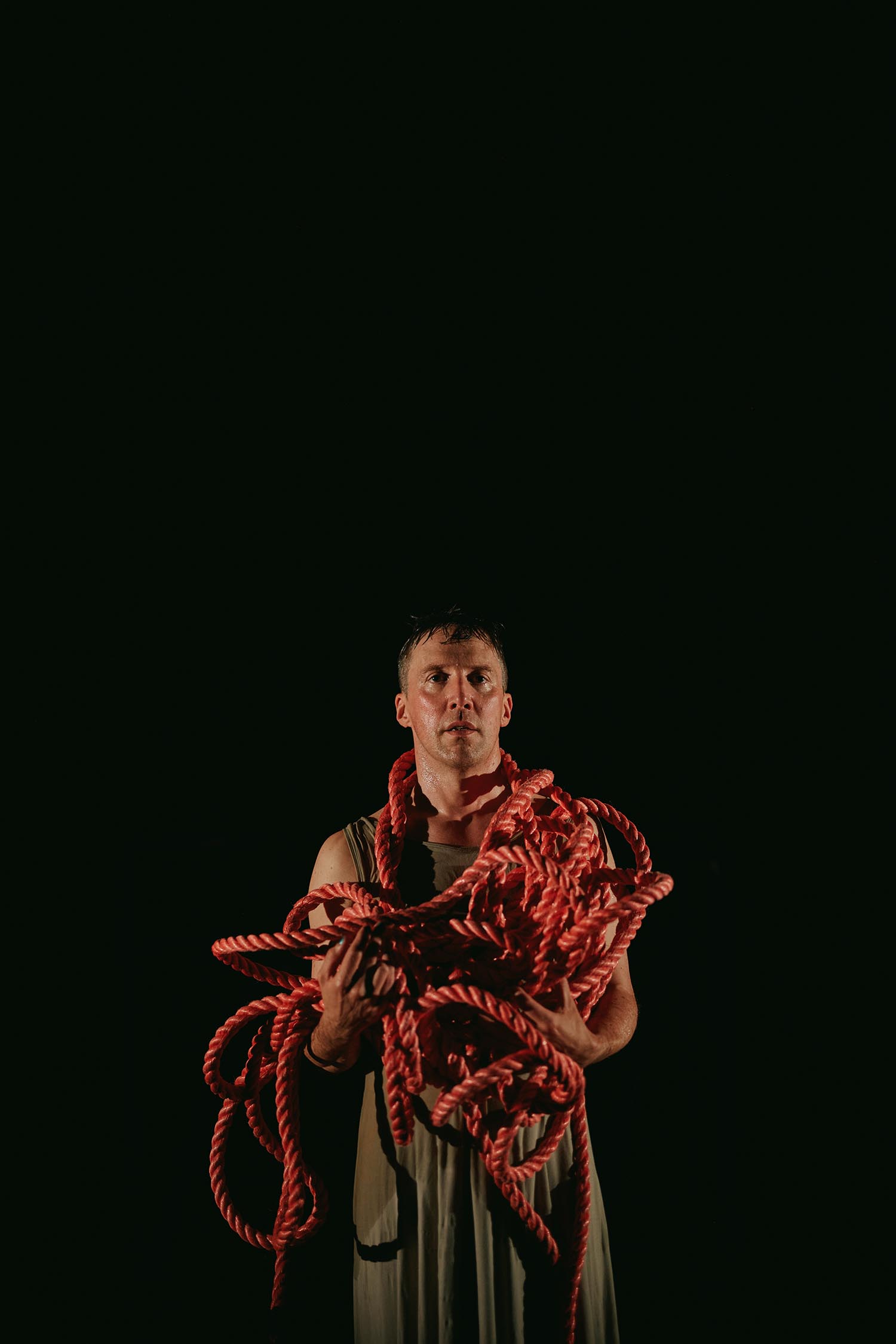 Ewan Downie in ‘gripping’ one-man show The Bacchae