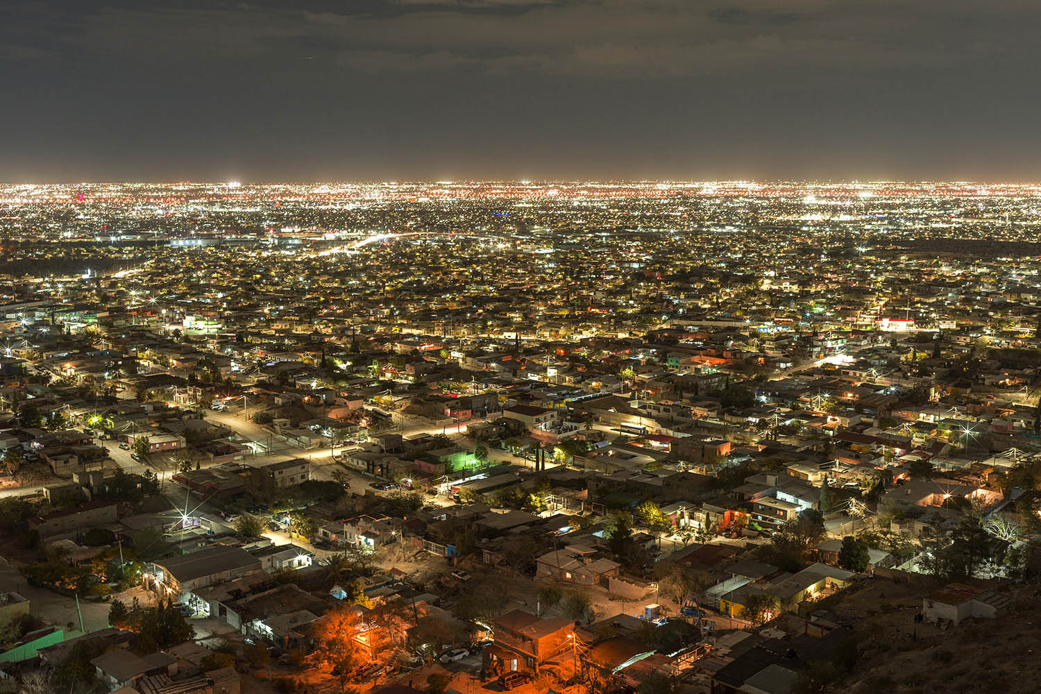 Ruled by drug cartels, Ciuadad Juarez, where the Beast terminates, is racked by murder and violence