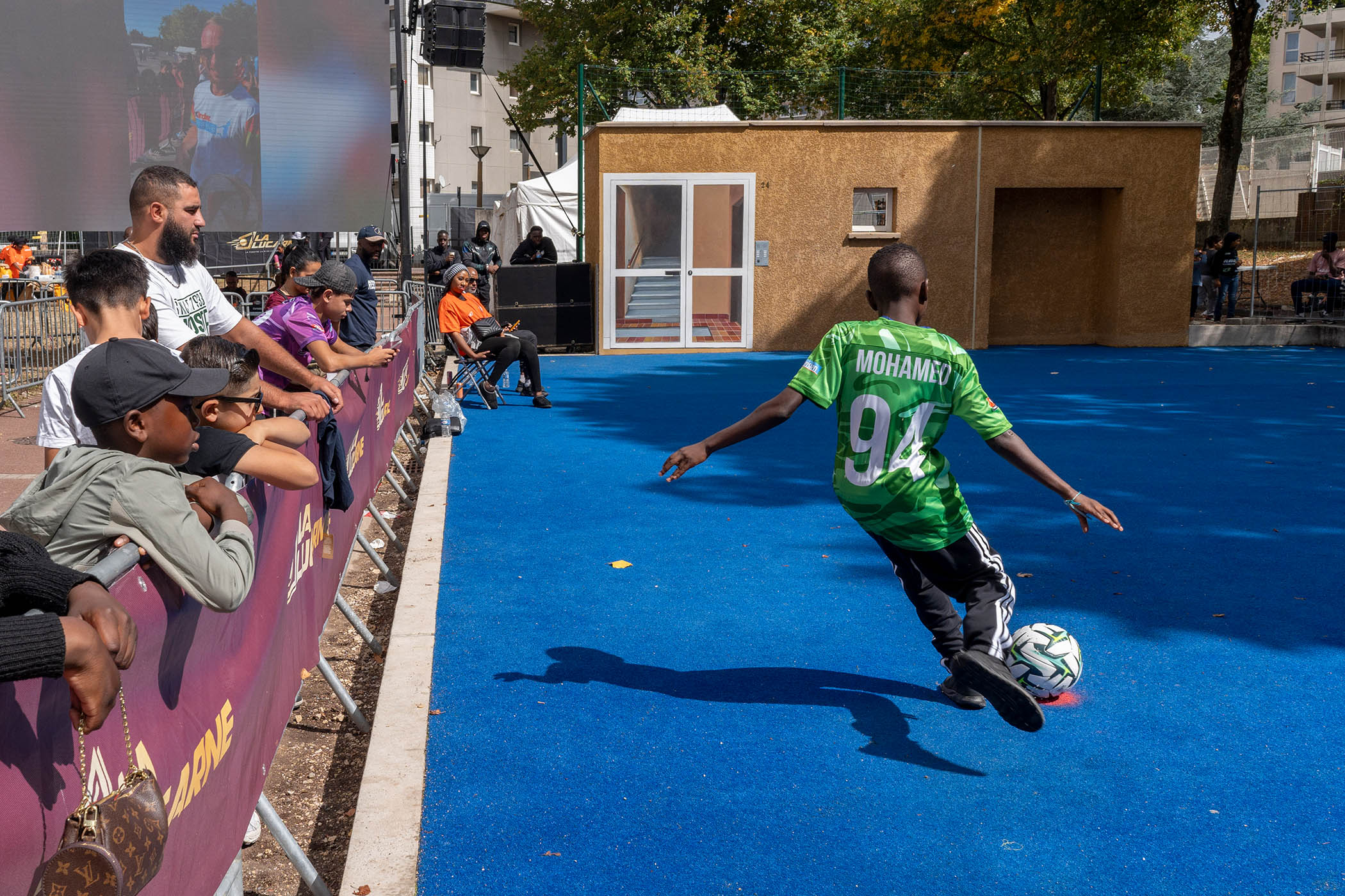 Back of the fenêtre: football’s toughest spot kick is through a French window