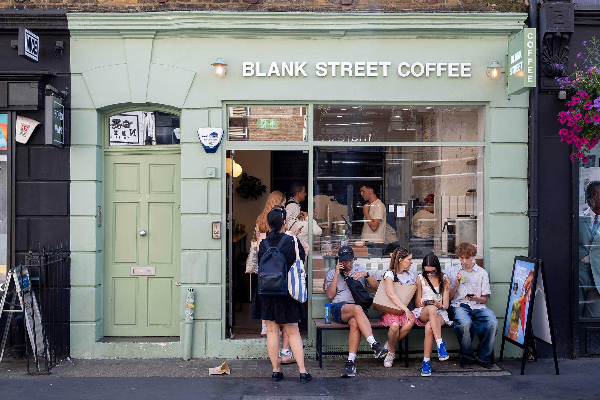 Hunger for UK restaurant takeovers hides aversion