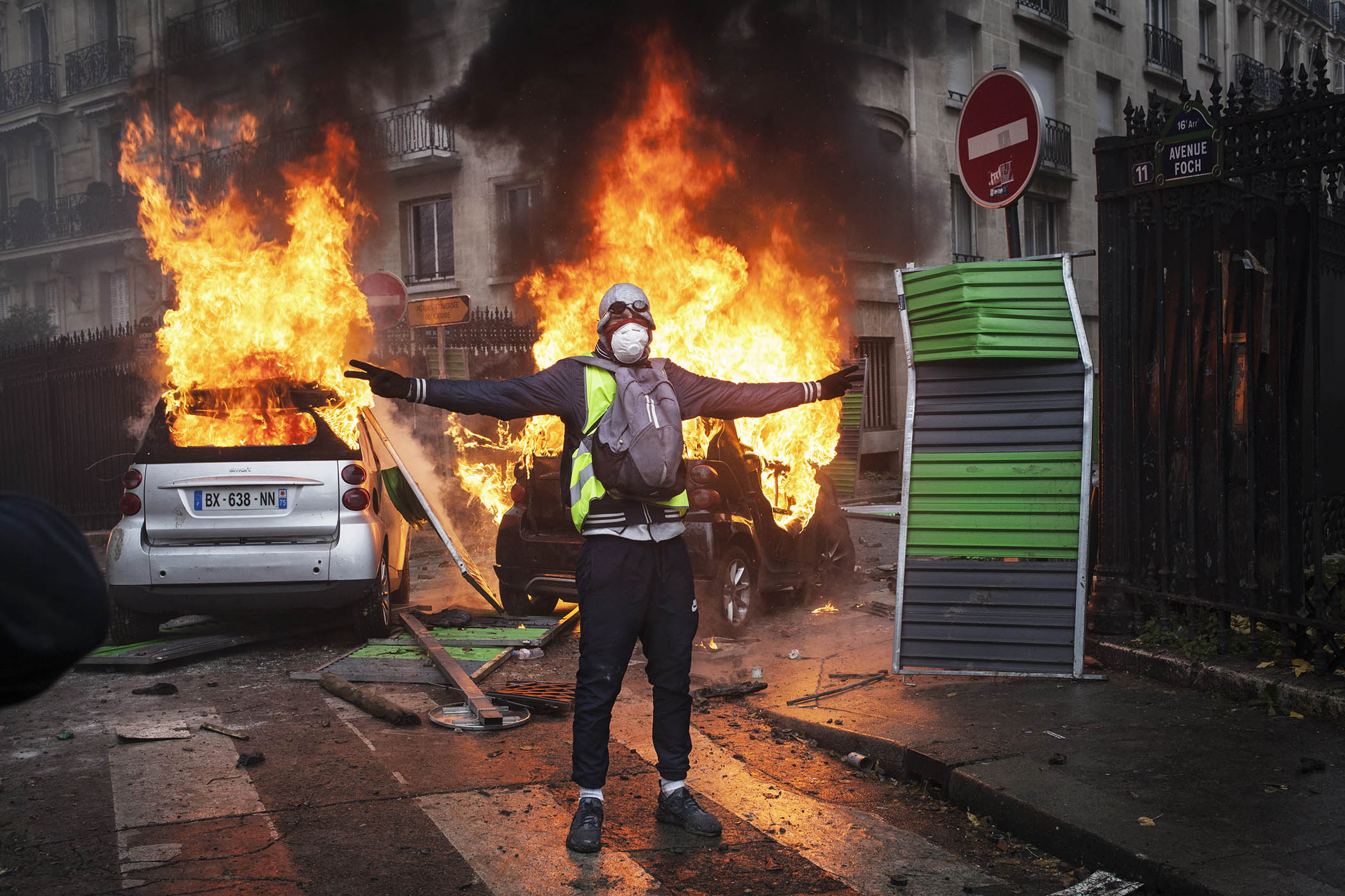 Ruptures in the French republic