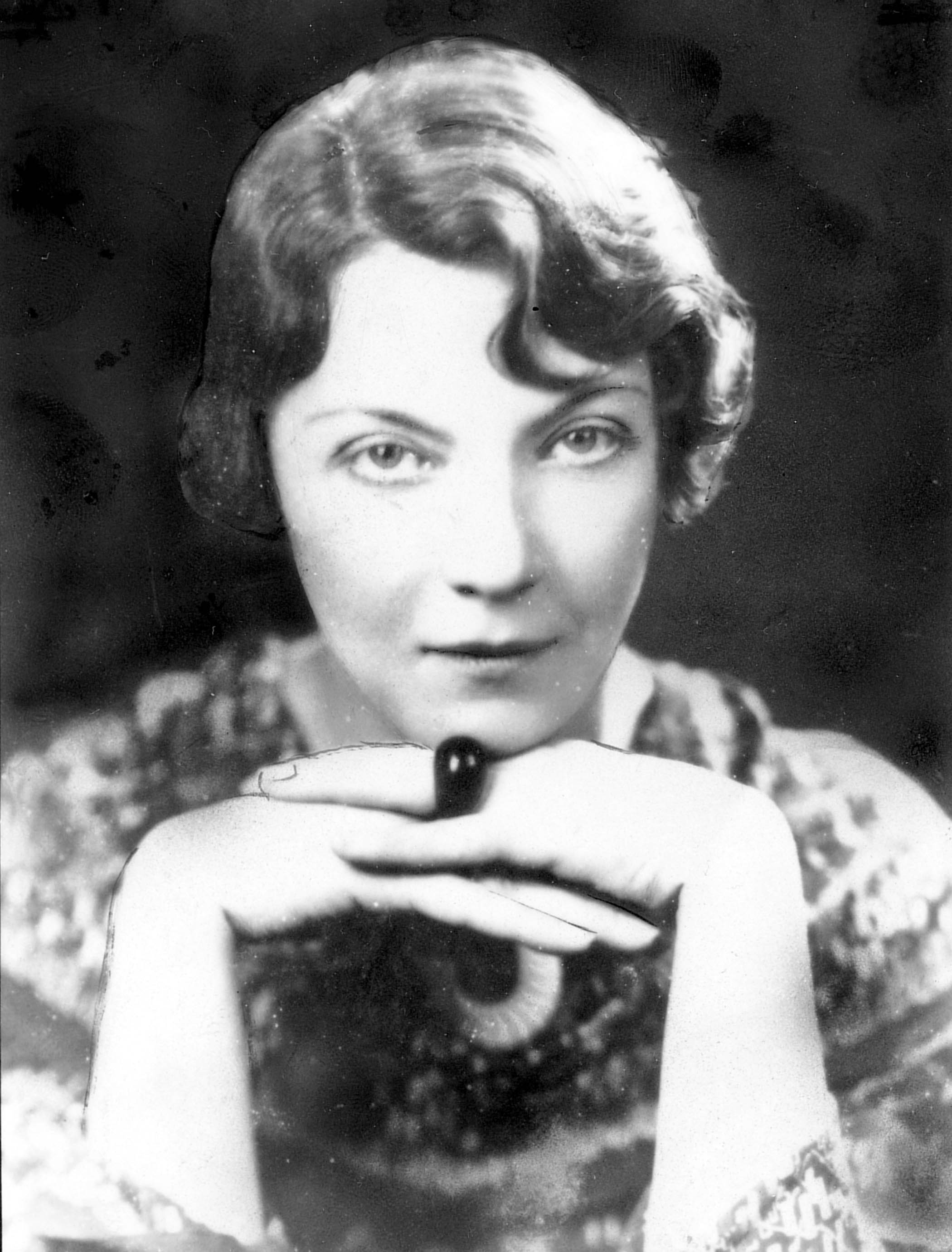 Jean Rhys moved to England after growing up in Dominica