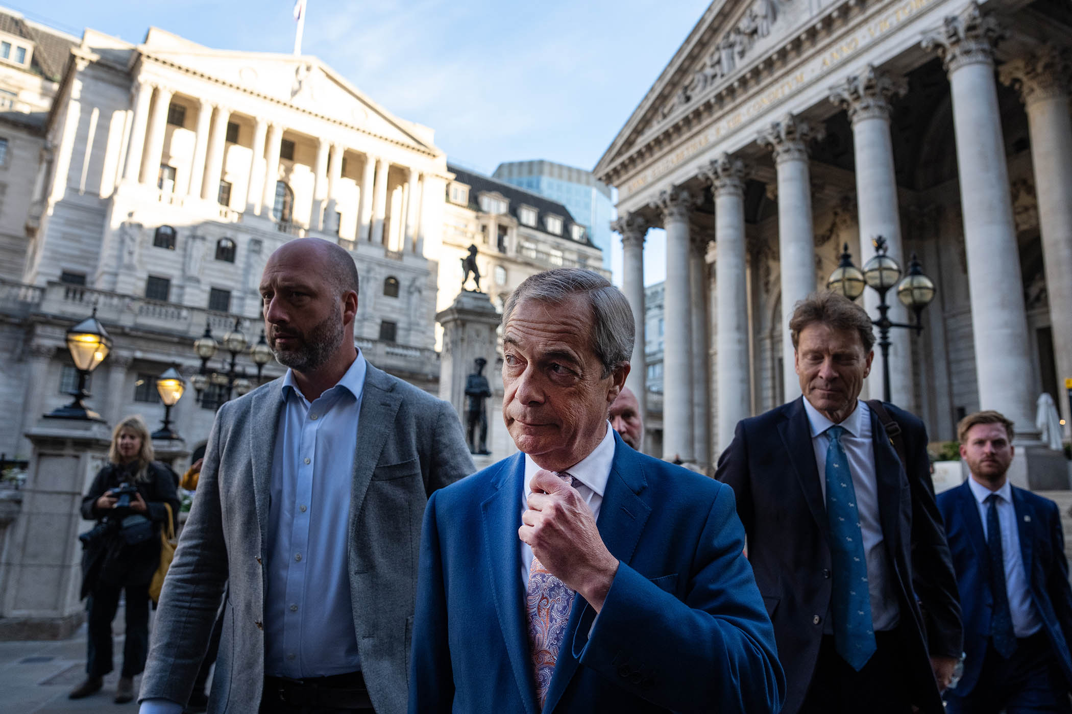 Nigel Farage gets a taste of economic reality on his day out at the Bank