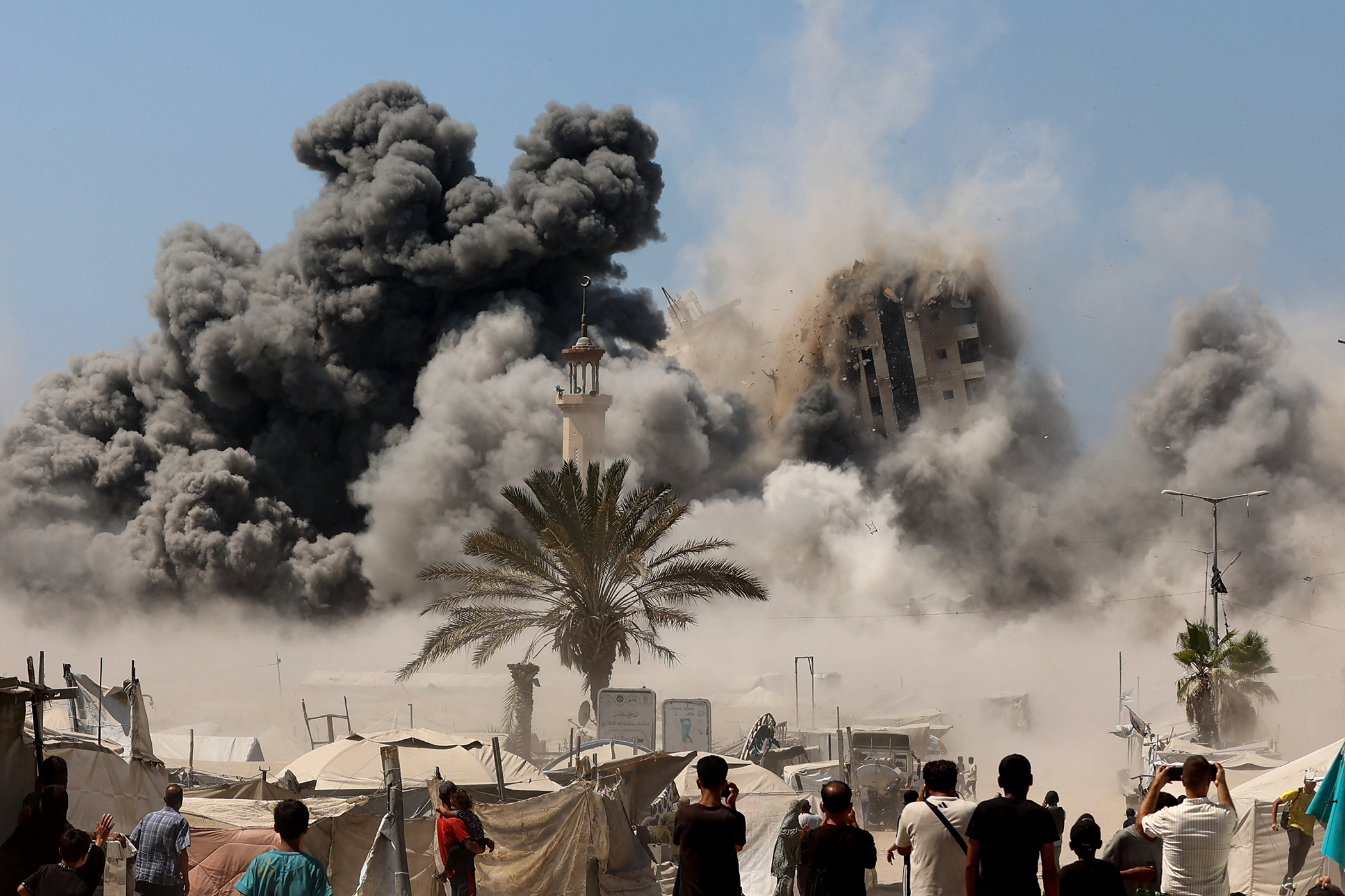 5/9/25: Israeli strikes on the Mushtaha Tower in Gaza City