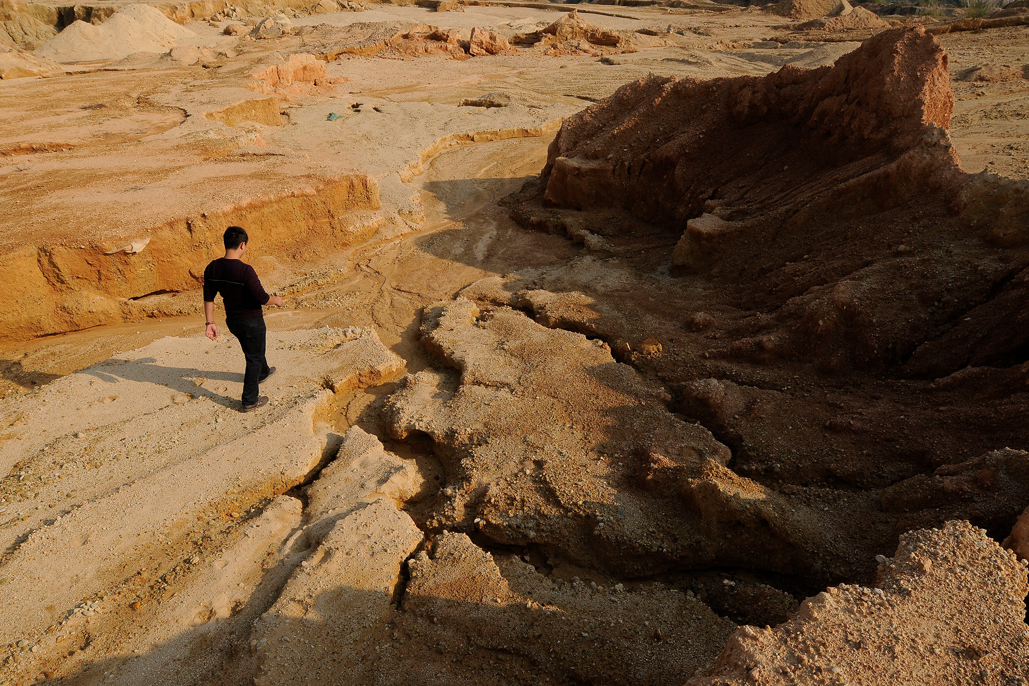 China’s grip on minerals threatens AI boom in US