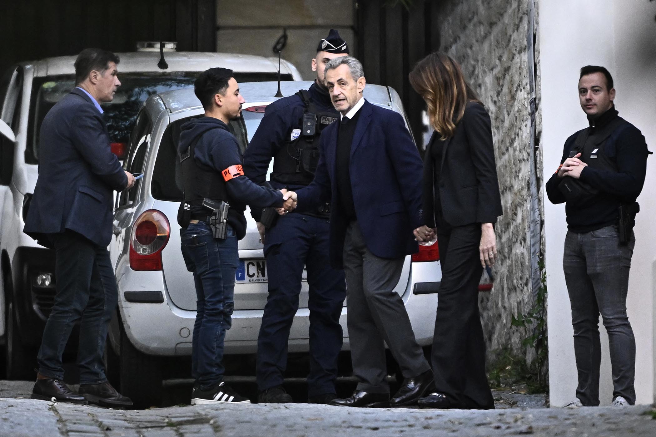 When France is such a joke, there's nothing else to do but laugh