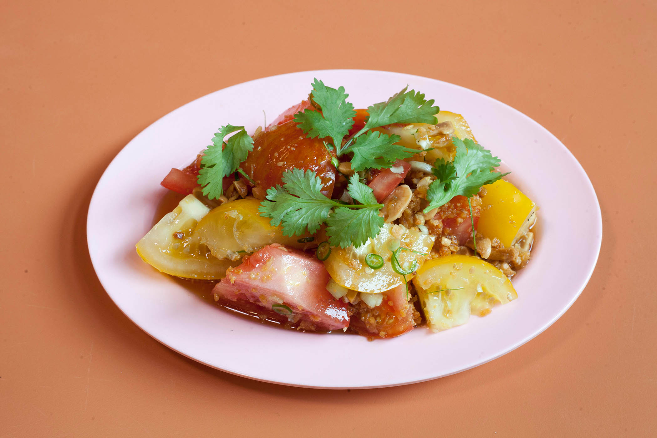 ‘Turns my brain upside down’: smoked tomato salad