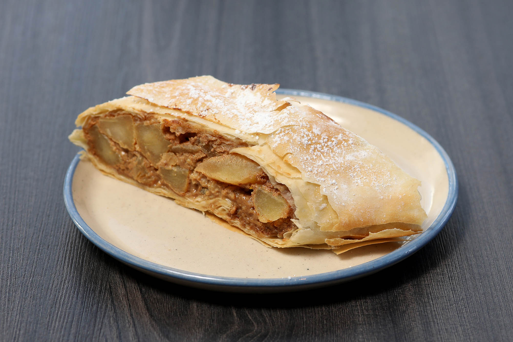 ‘Exemplary’: apple and cinnamon strudel