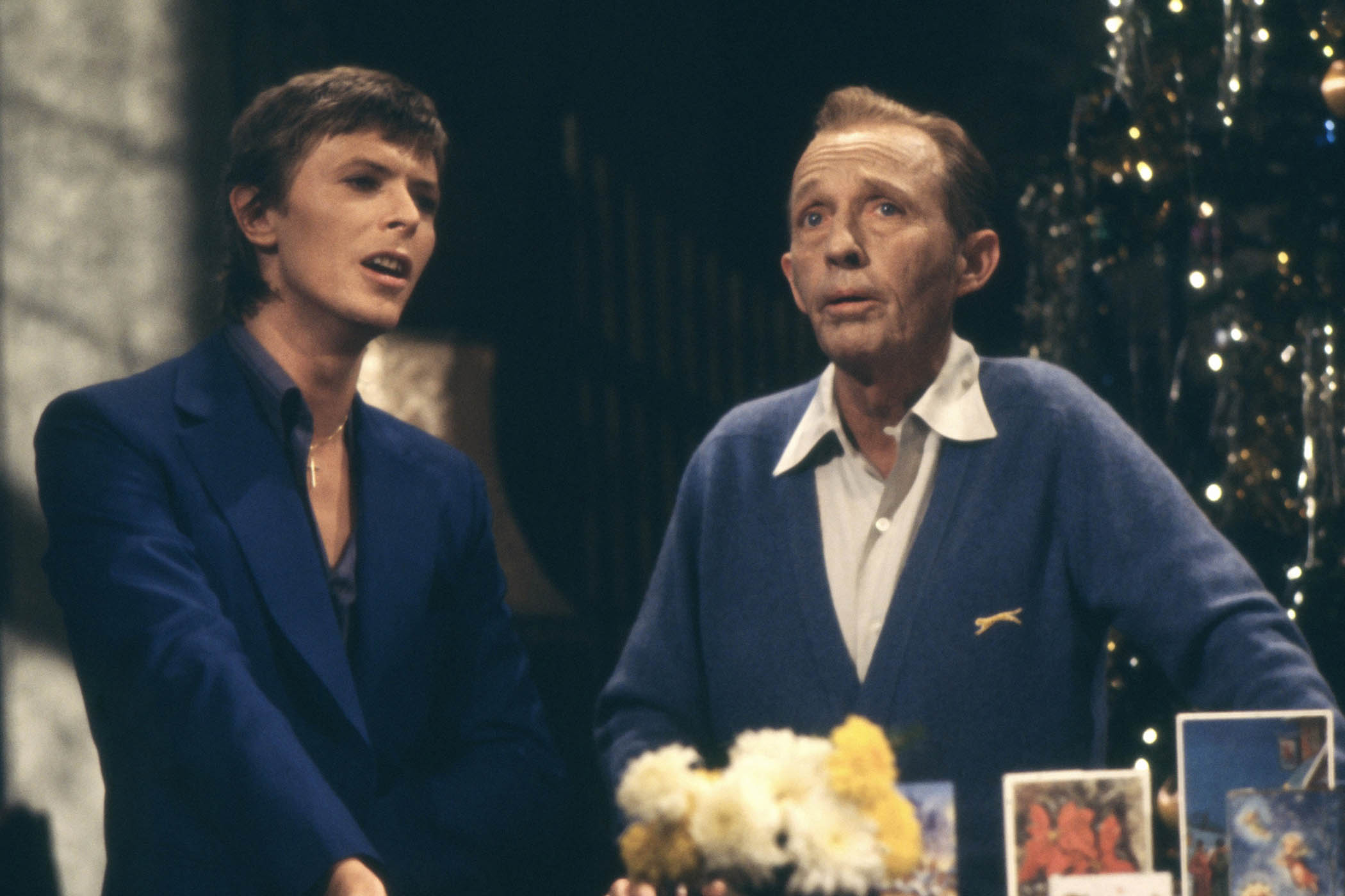 David Bowie and Bing Crosby perform Little Drummer Boy on a TV Christmas special in 1977, which Crosby never saw air
