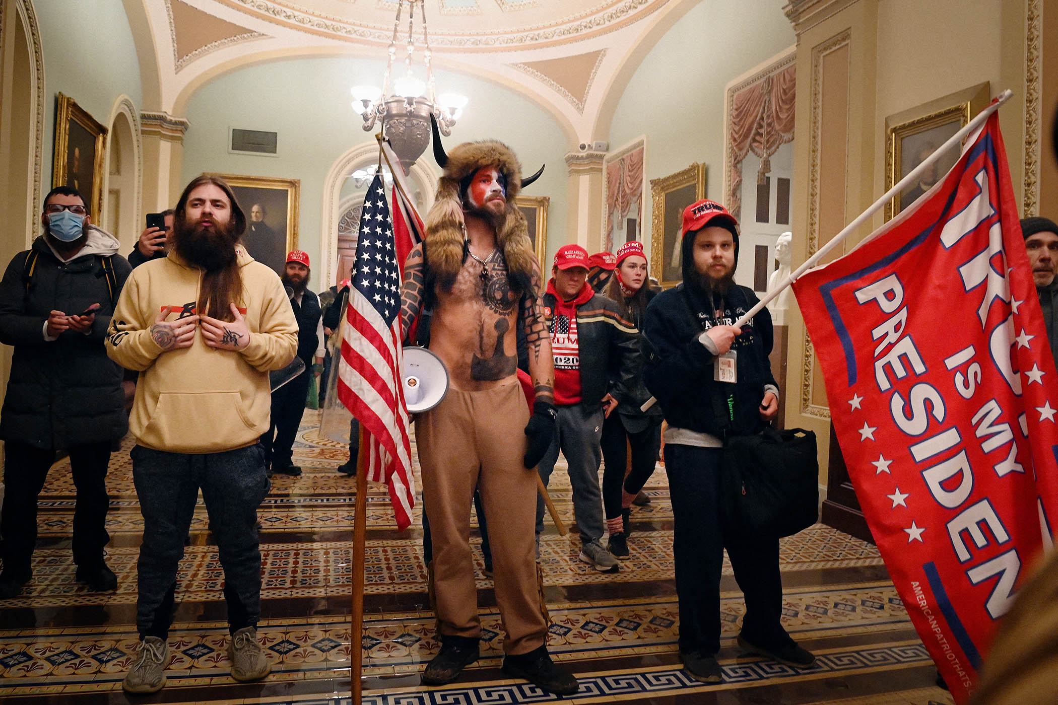 Trump supporters breach US Capitol security on 6 January 2021