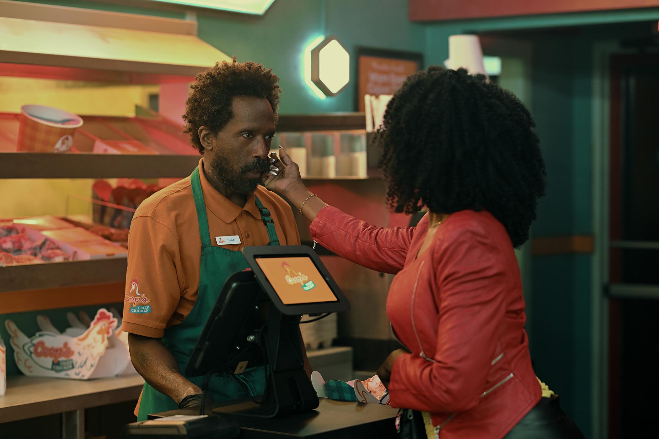 Ntare Guma Mbaho Mwine in Smoke