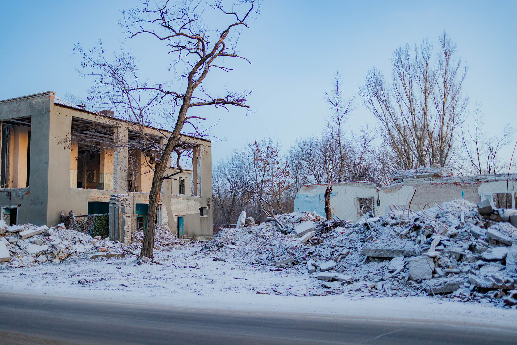 Buildings in the city destroyed by Russian bombardment. About half of the residents have chosen to stay, but Sloviansk remains at imminent risk