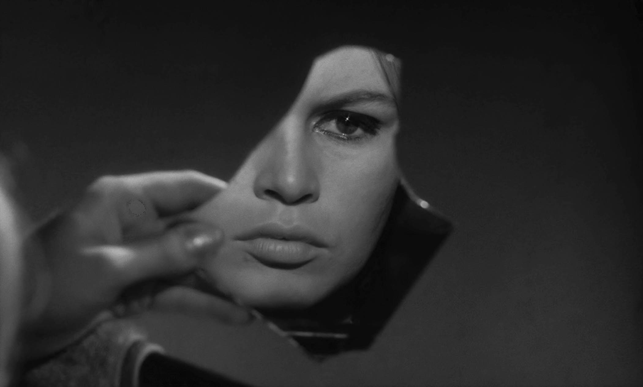 Bardot plays Dominique who is being tried for murder in La Vériteé ( The Truth ), directed by Henri-Georges Clouzot in 1960