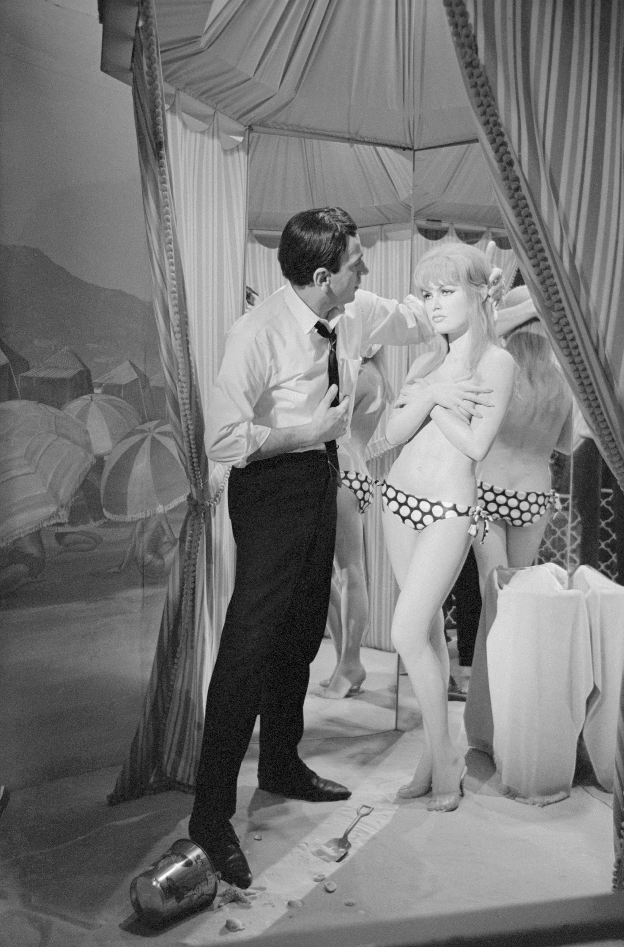 Bardot as Juliette Hardy with director Roger Vadim in his 1956 film Et Dieu... Créa la Femme ( And God Created Woman )