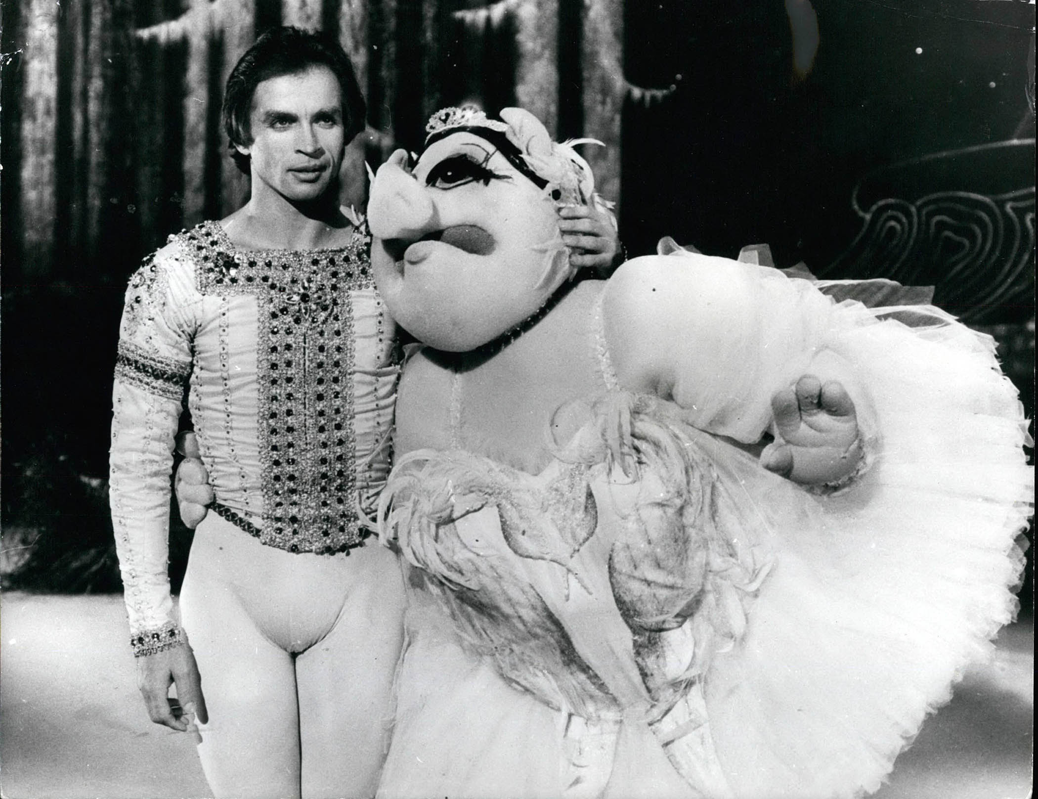 Rudolf Nureyev on The Muppet Show in 1978