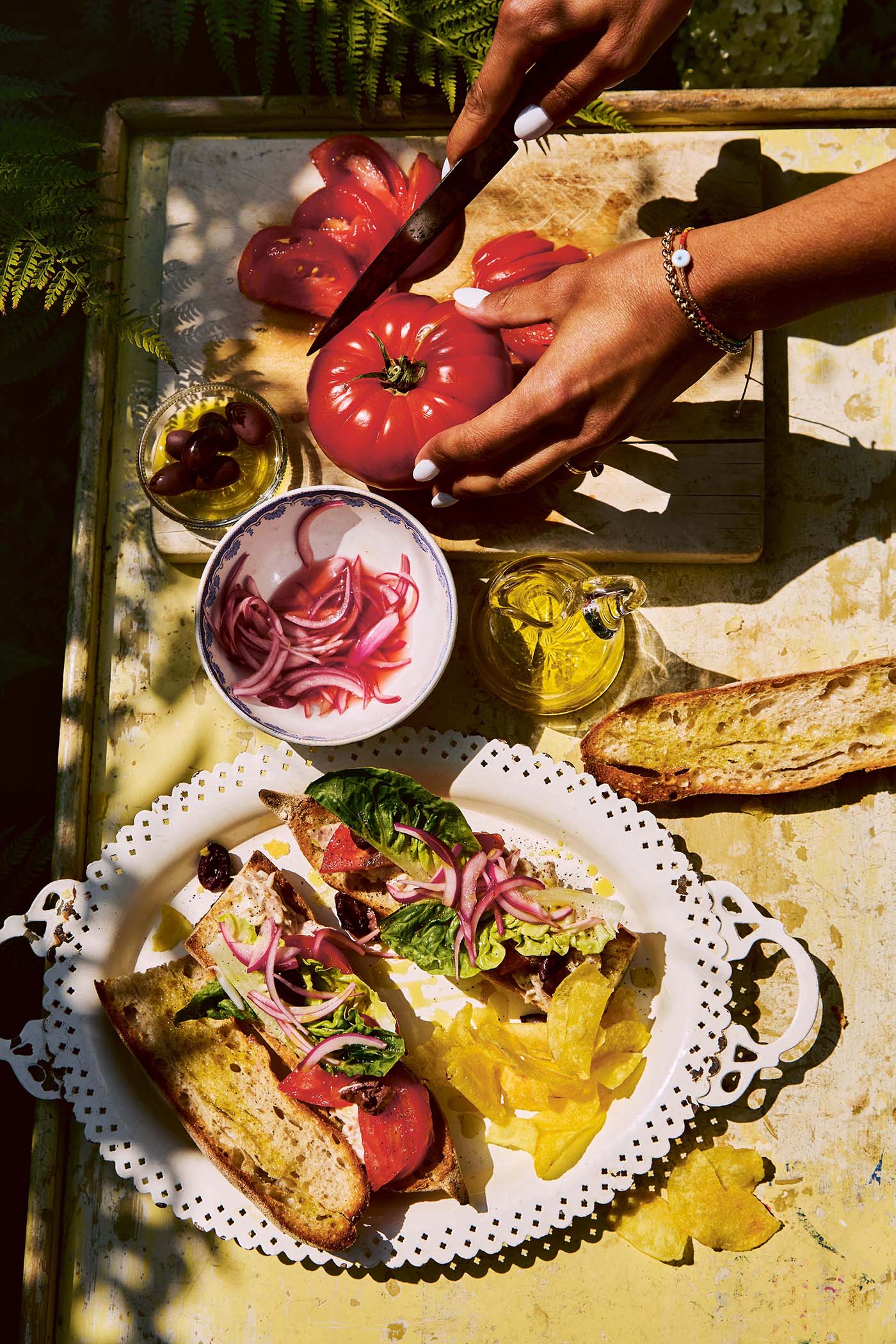 Tuna niçoise baguette