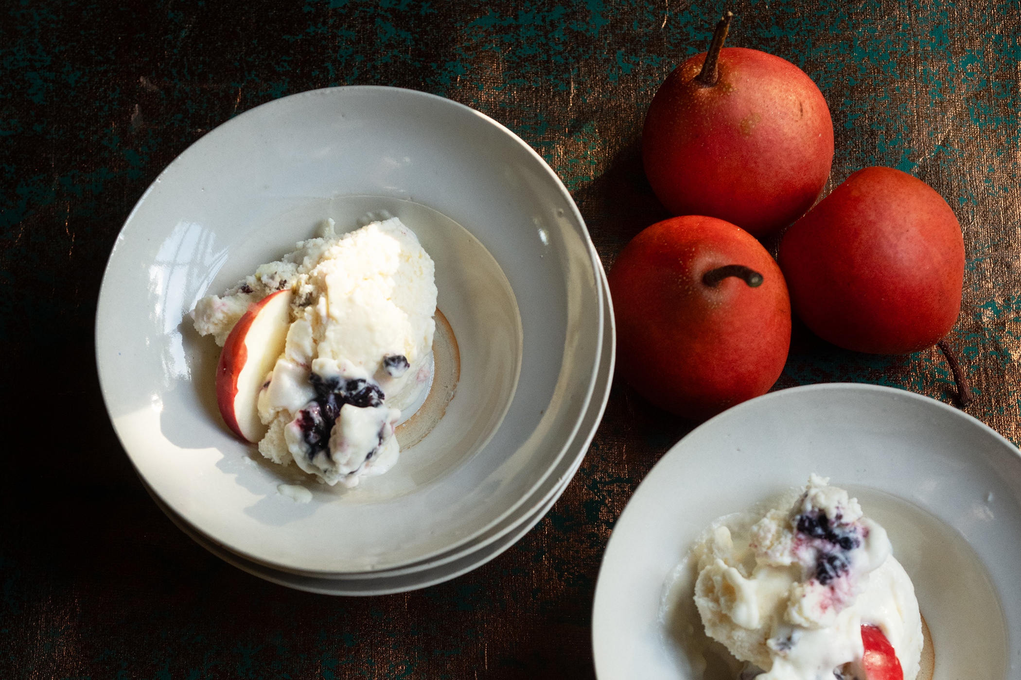 Nigel Slater’s apple and apricot sponge