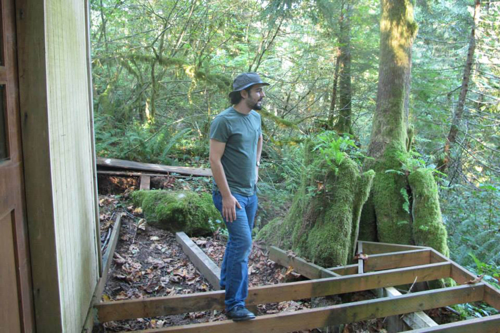 Cabin crew: rebuilding the porch