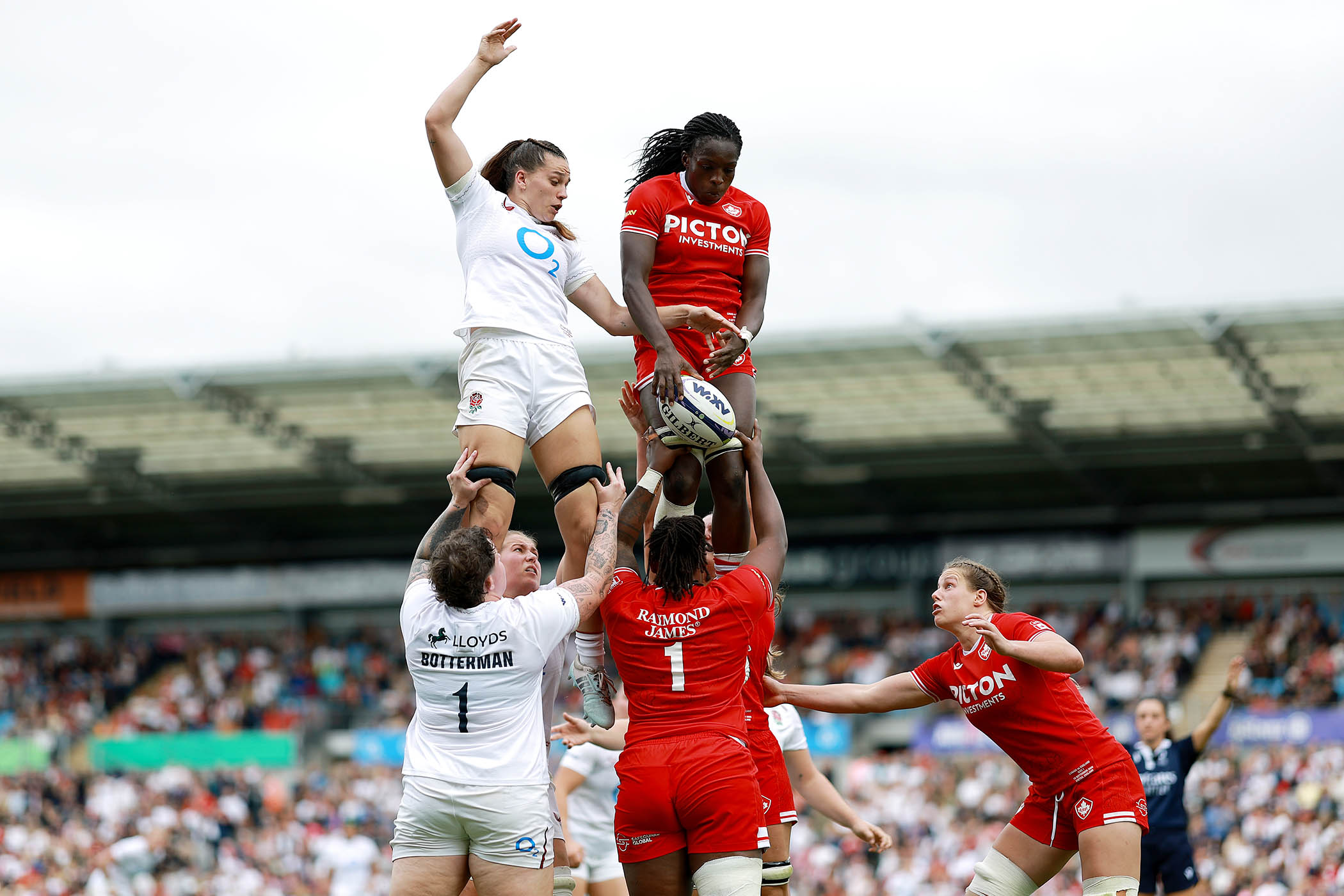 Bad for England, good for women’s rugby: the 39-game streak is over