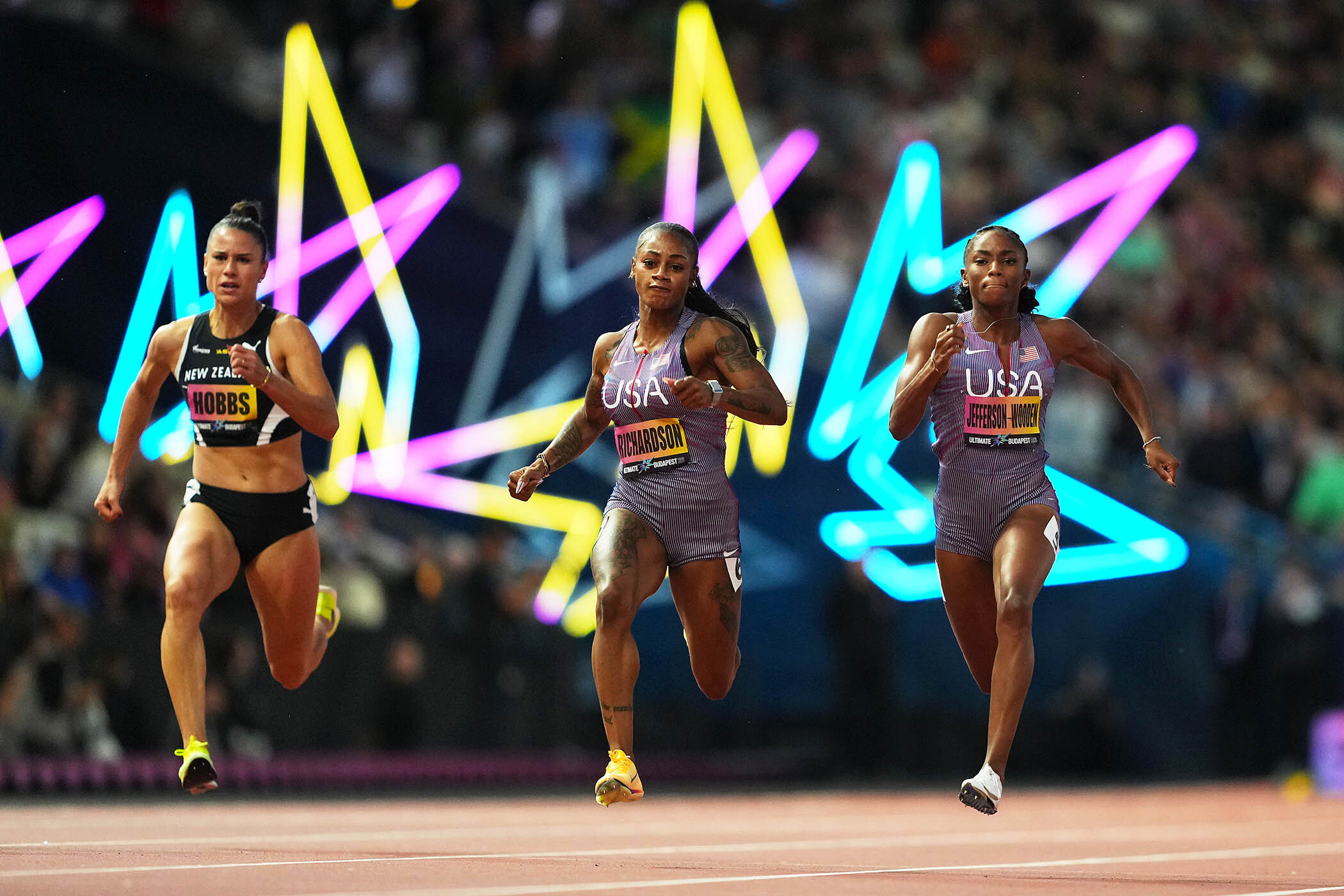 Athlos: the final sprint of the athletics season will be for women only