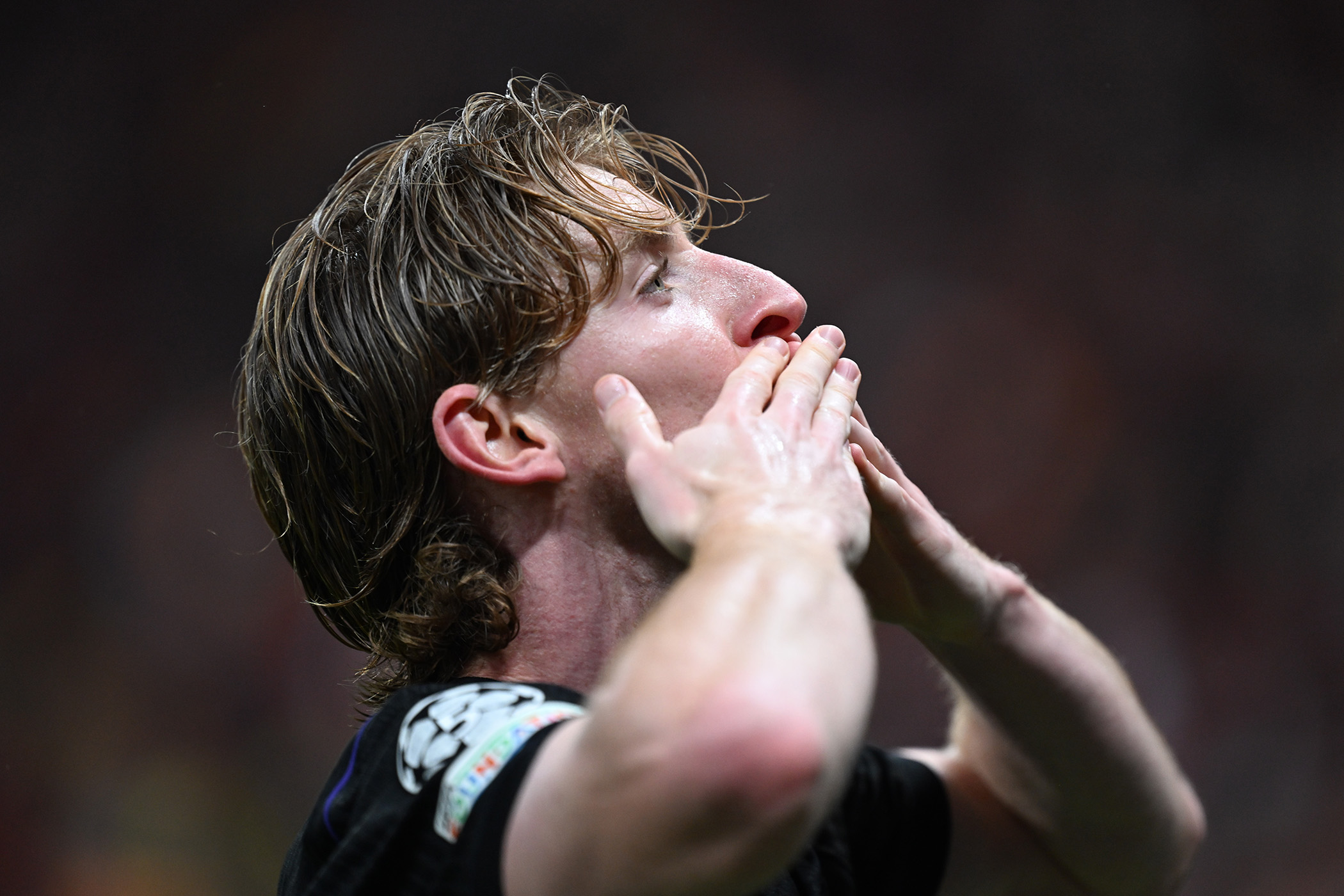 ‘Fat Tony is a Catalan’: how Barcelona fell in love with Anthony Gordon