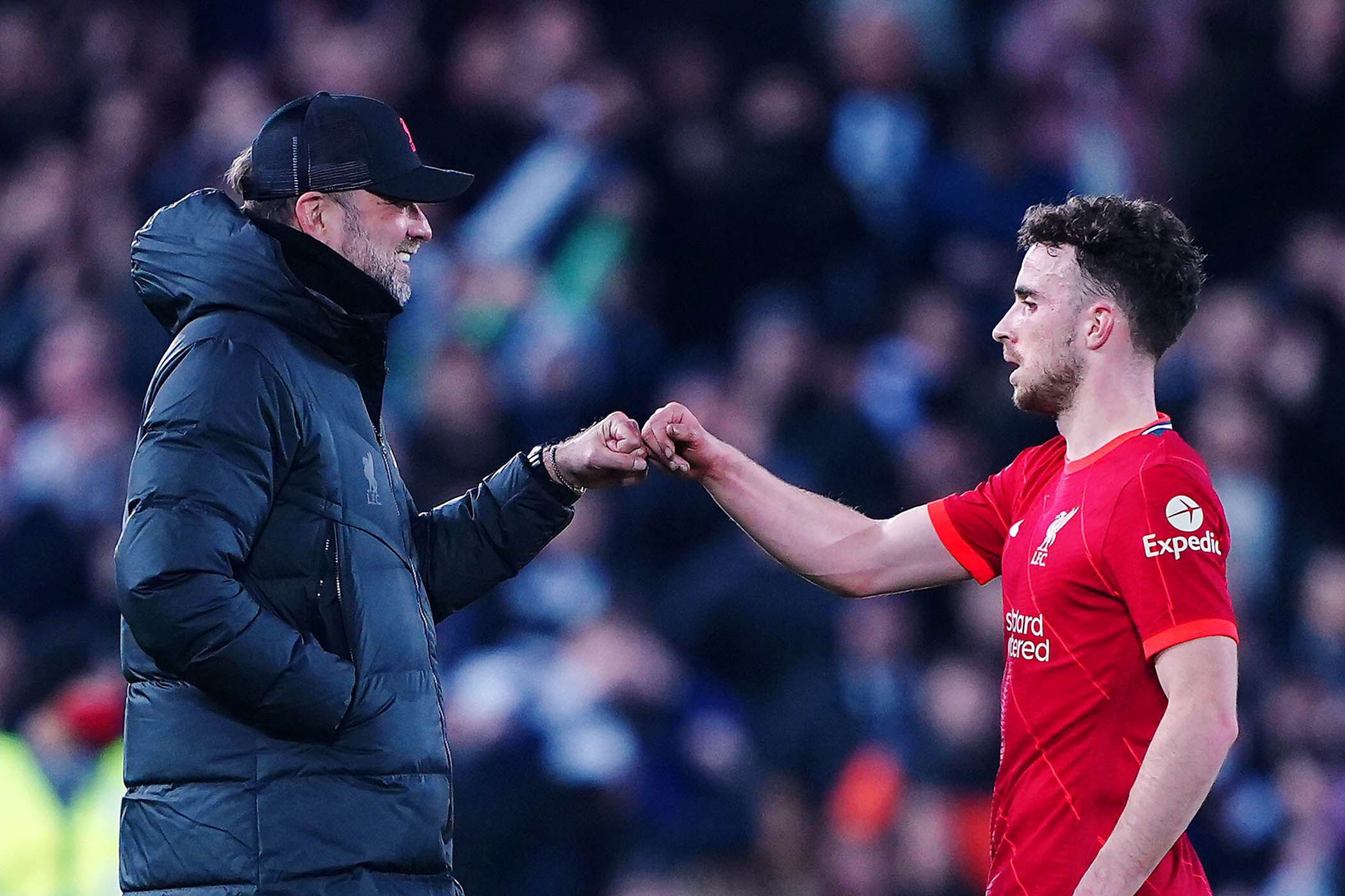Liverpool manager Jürgen Klopp congratulates Diogo Jota after Liverpool’s 3-1 victory over Newcastle on 16 December 2021