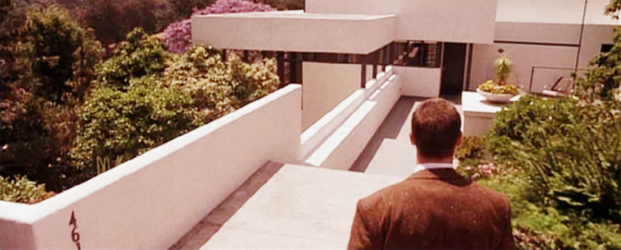 Lovell Health House’s cinematic qualities made it an attractive location for films including 1997’s LA Confidential
